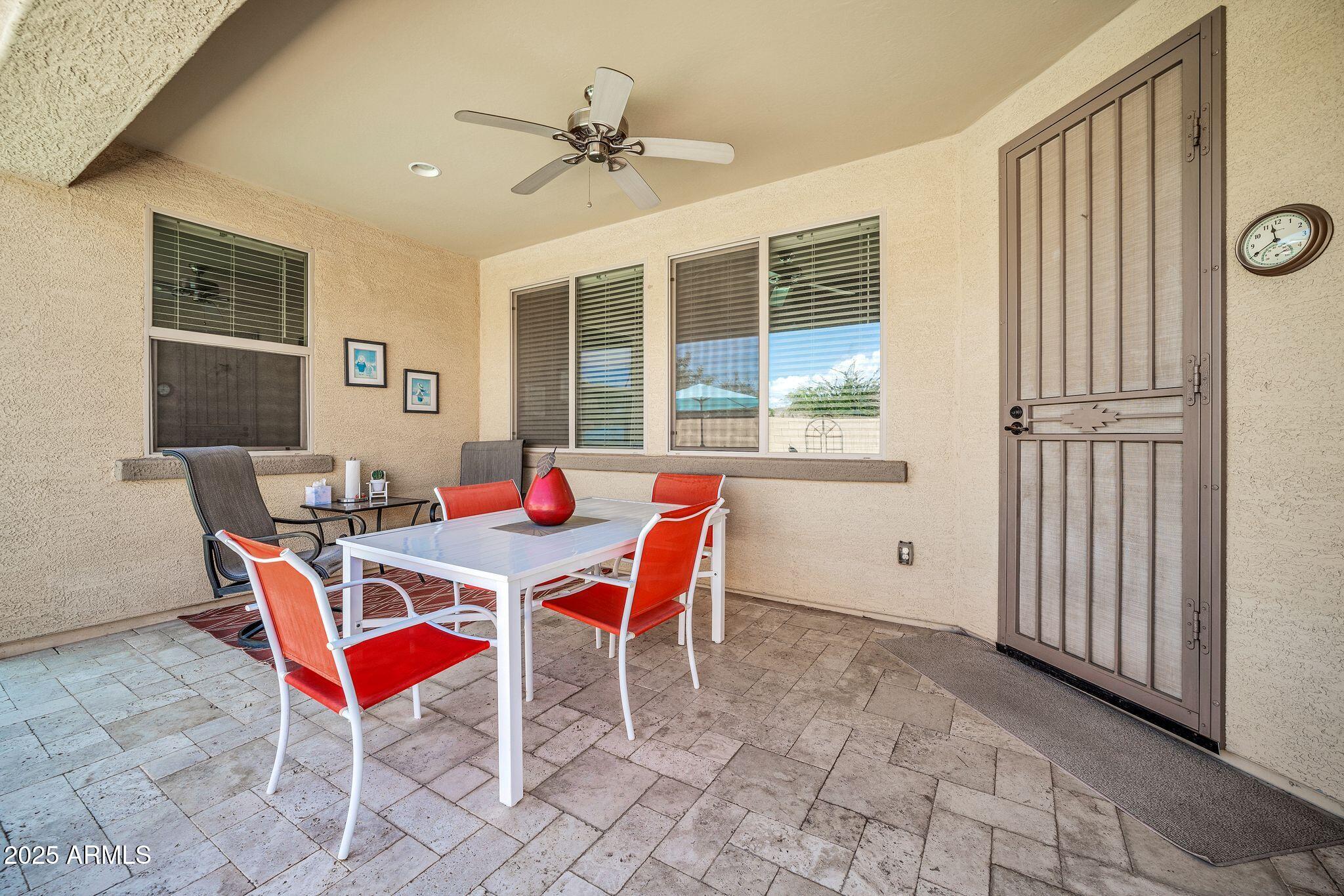 18362 W MARCONI Avenue