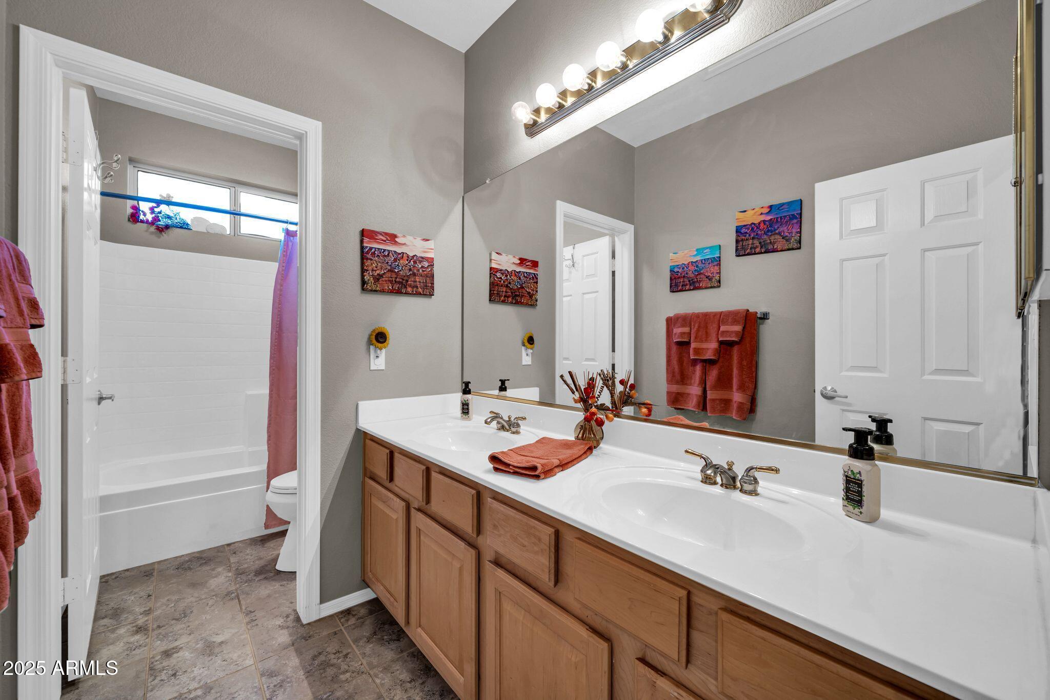 40924 N CROCKETT Trail