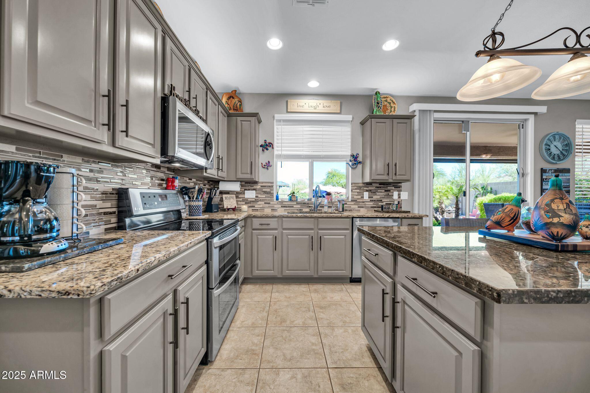 40924 N CROCKETT Trail