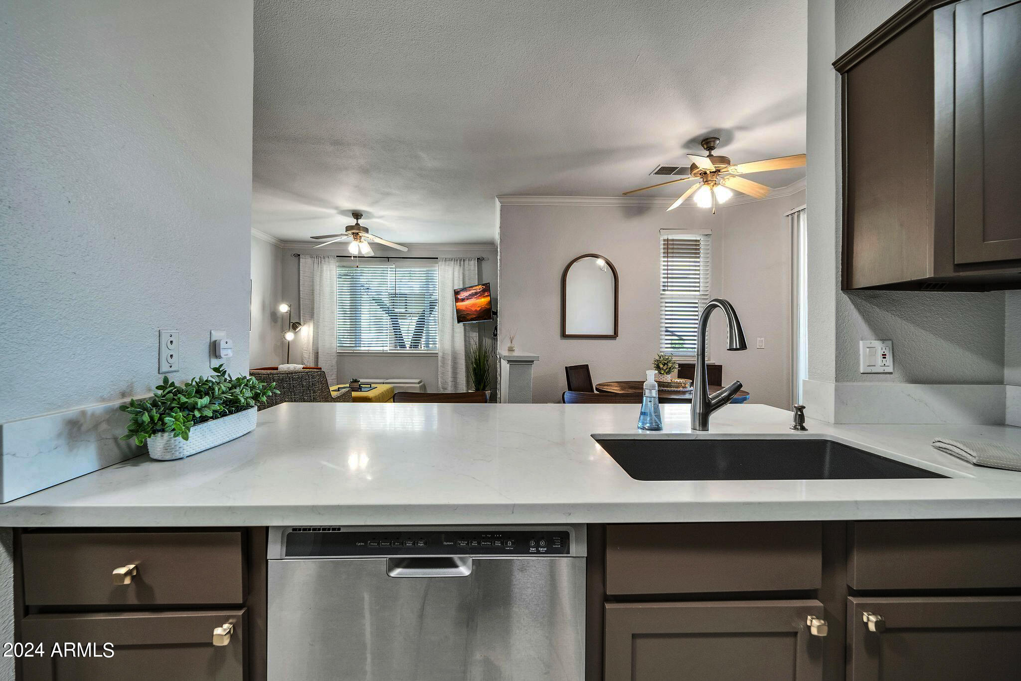 7009 E ACOMA Drive 1004