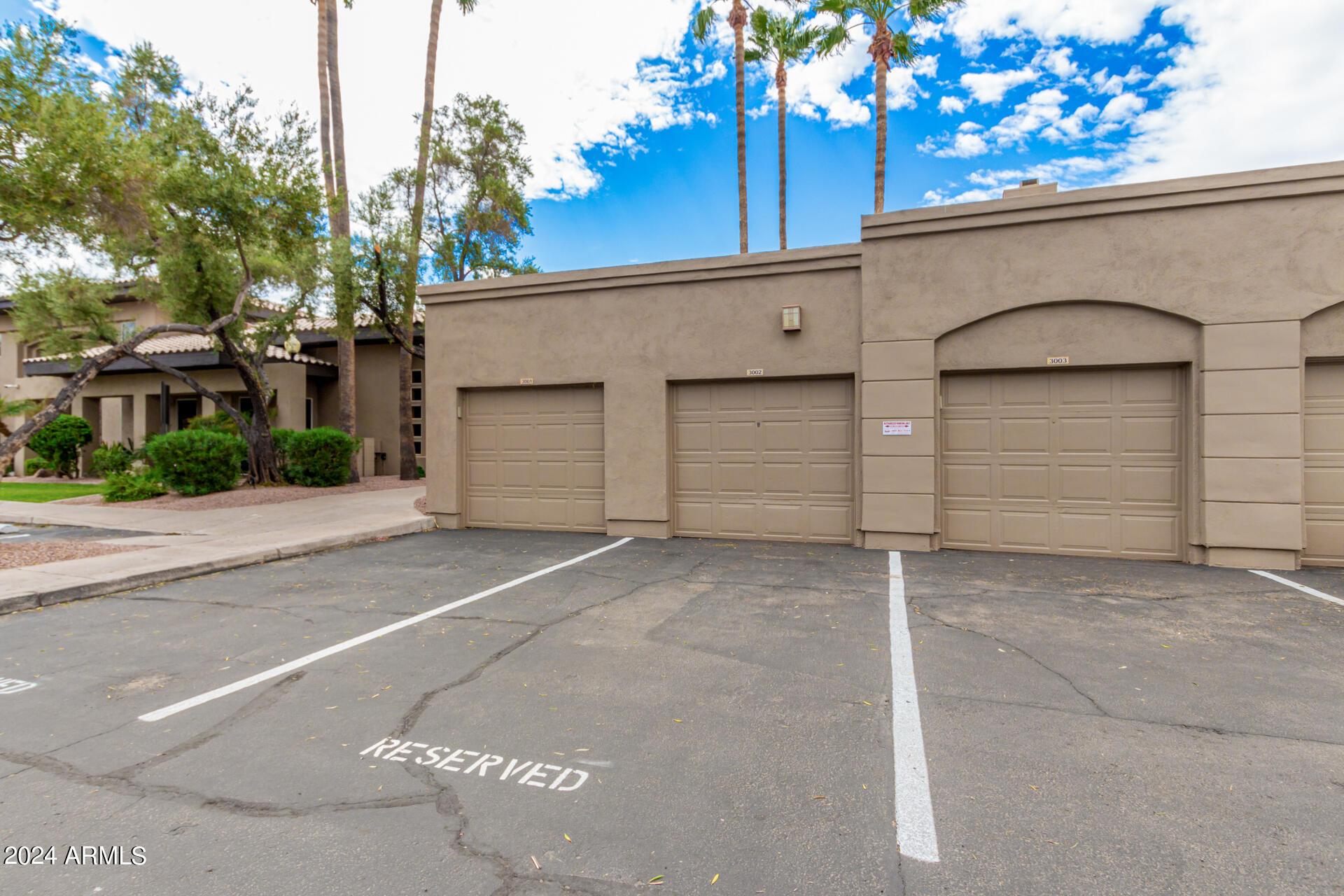 7009 E ACOMA Drive 1004