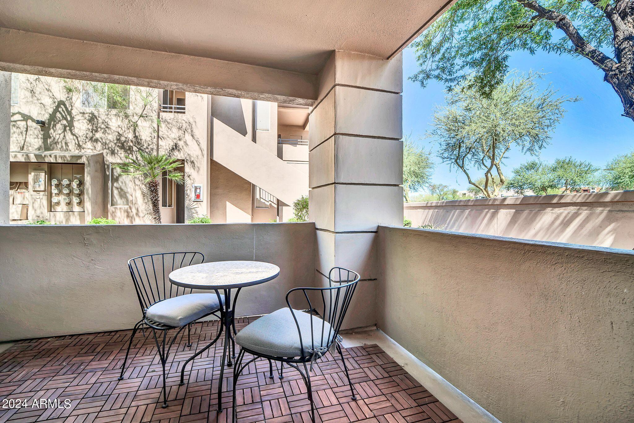 7009 E ACOMA Drive 1004