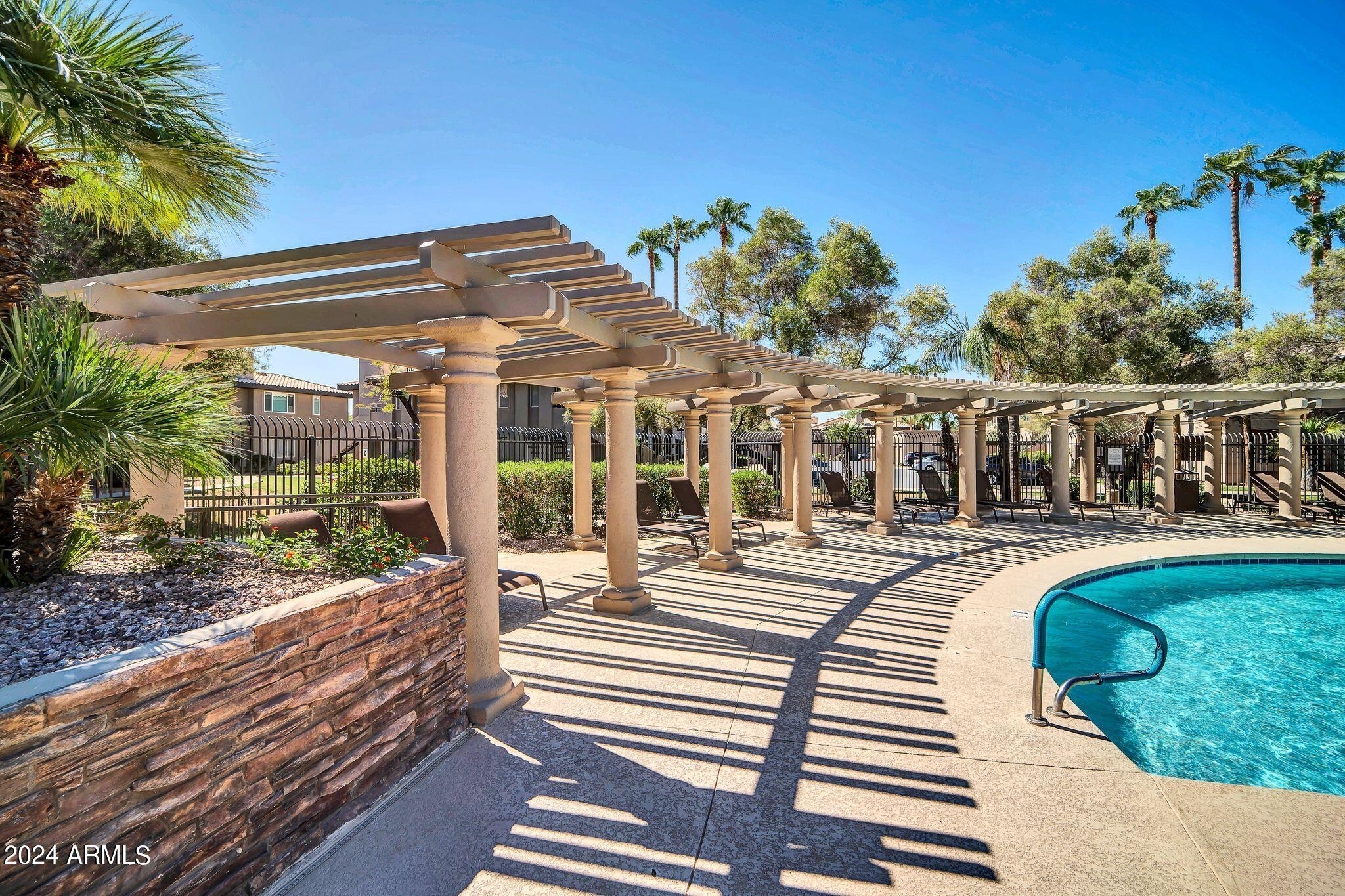 7009 E ACOMA Drive 1004