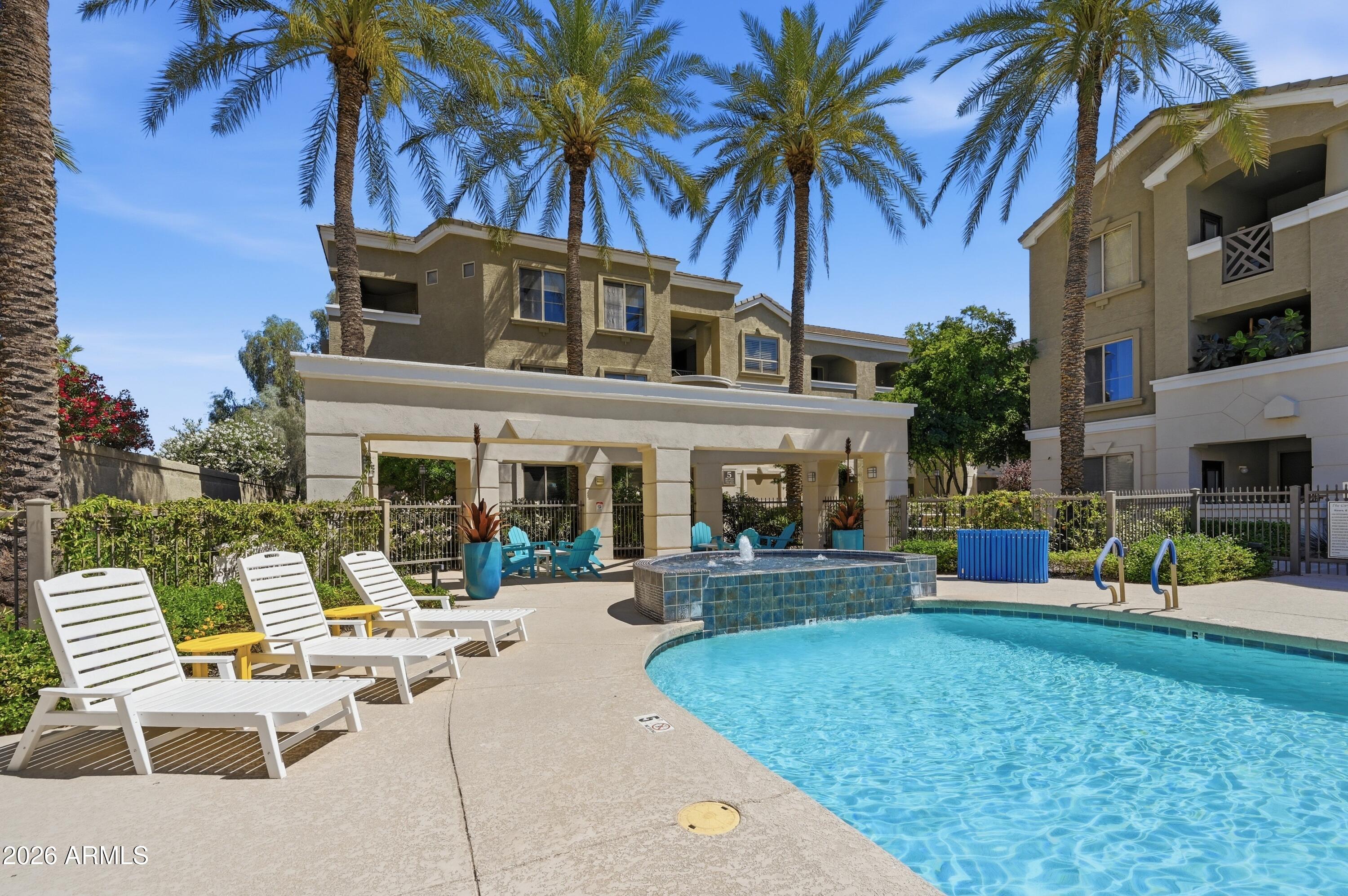 5303 N 7TH Street 220