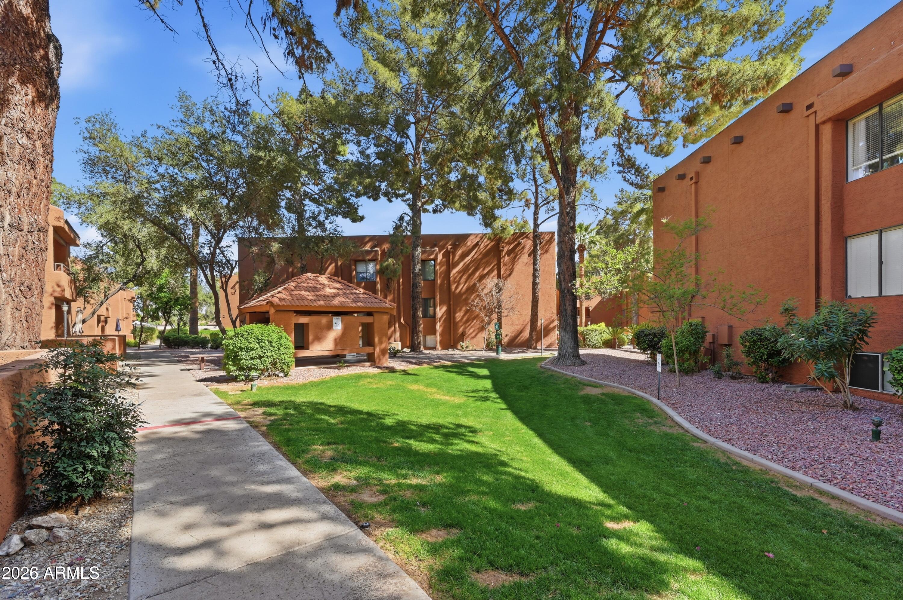 4704 E PARADISE VILLAGE Parkway N 228