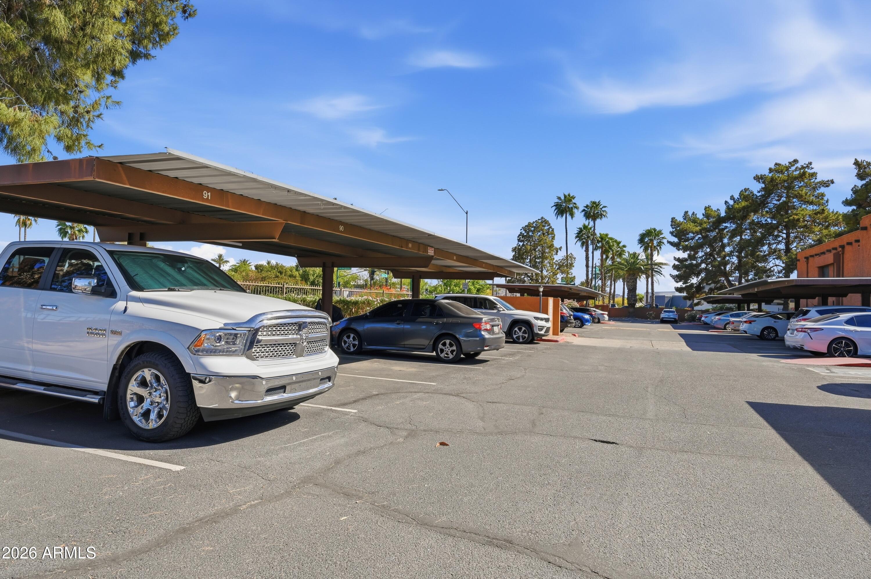 4704 E PARADISE VILLAGE Parkway N 228