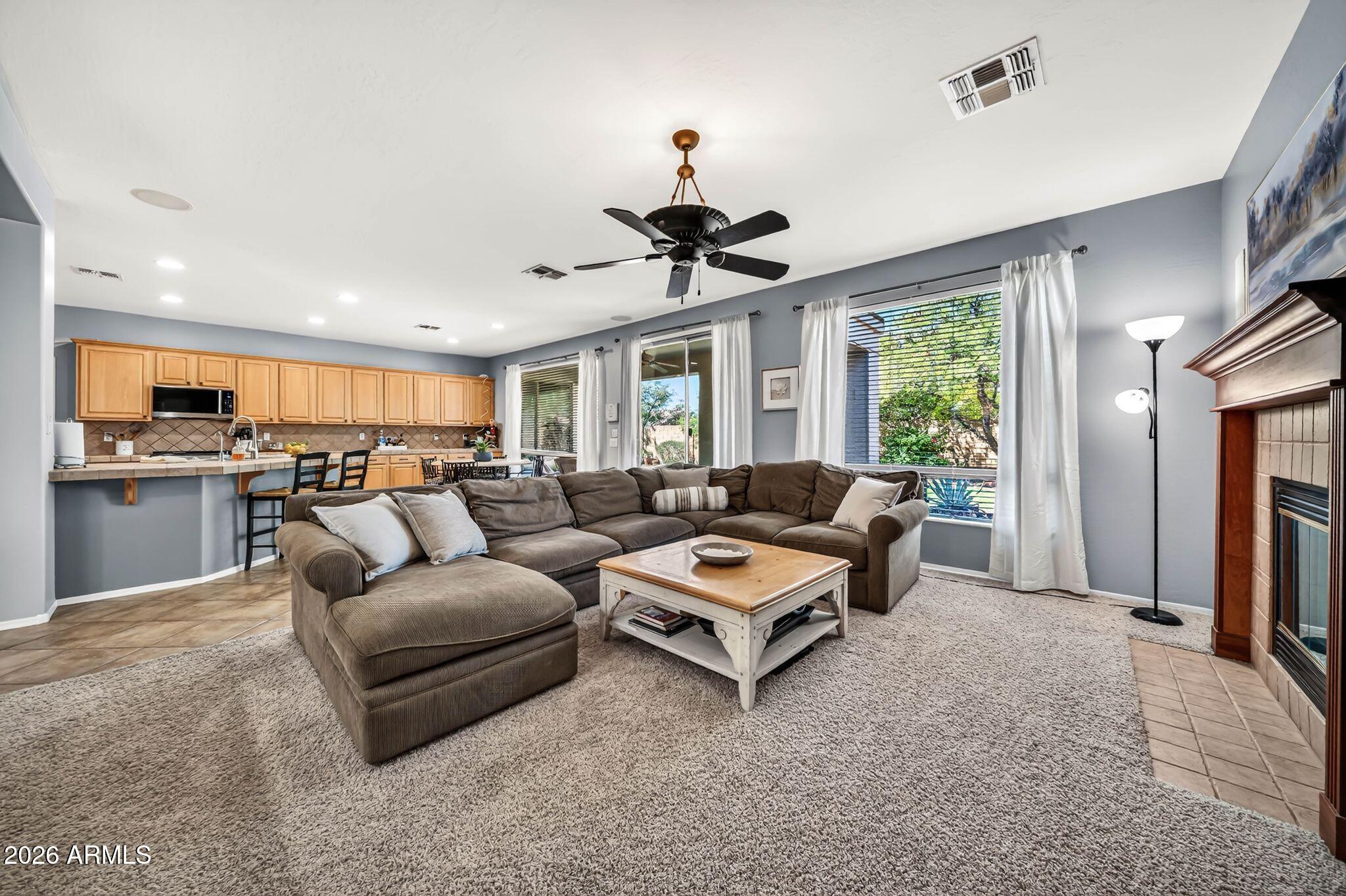 3359 W OWENS Way