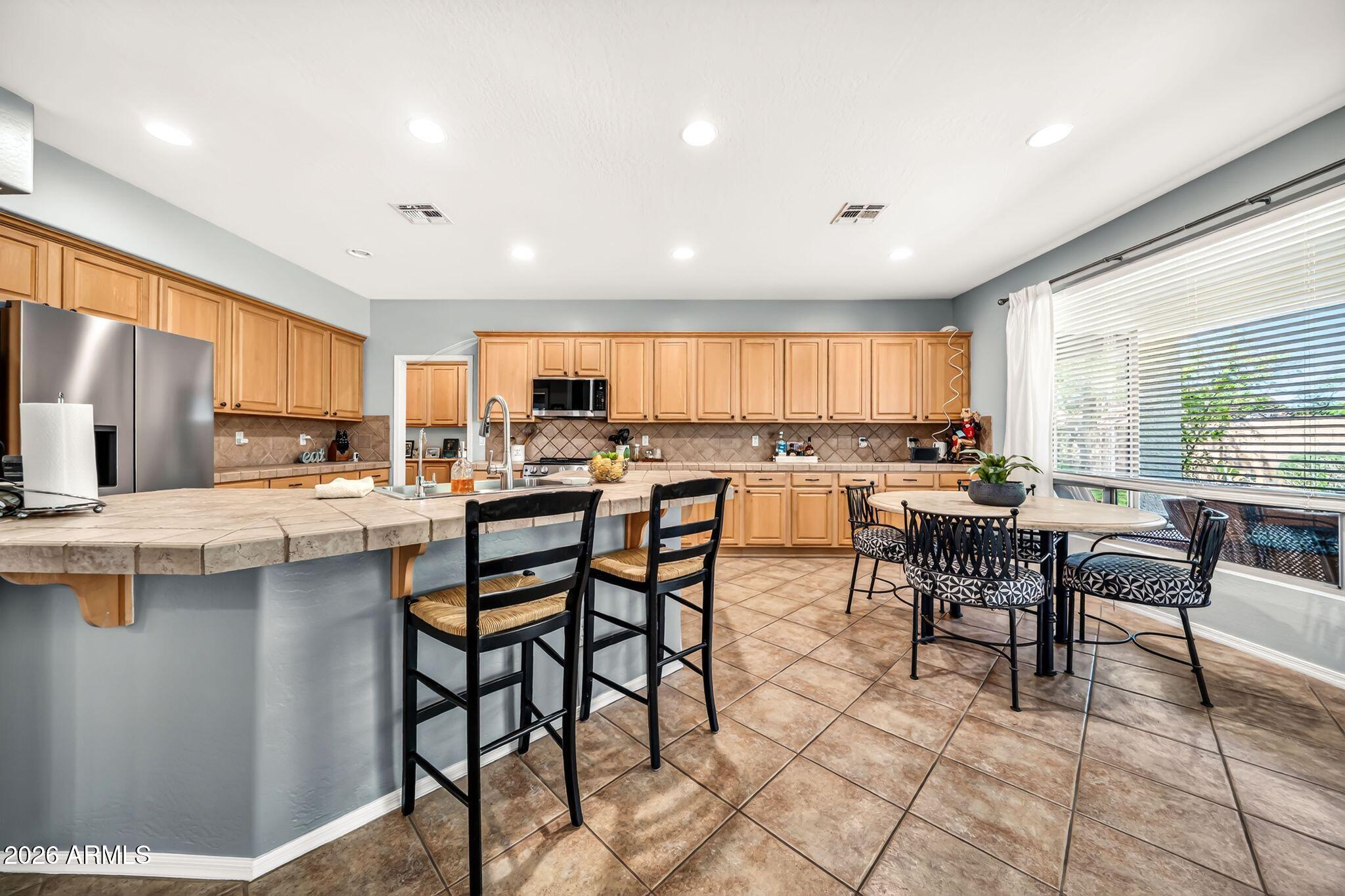 3359 W OWENS Way
