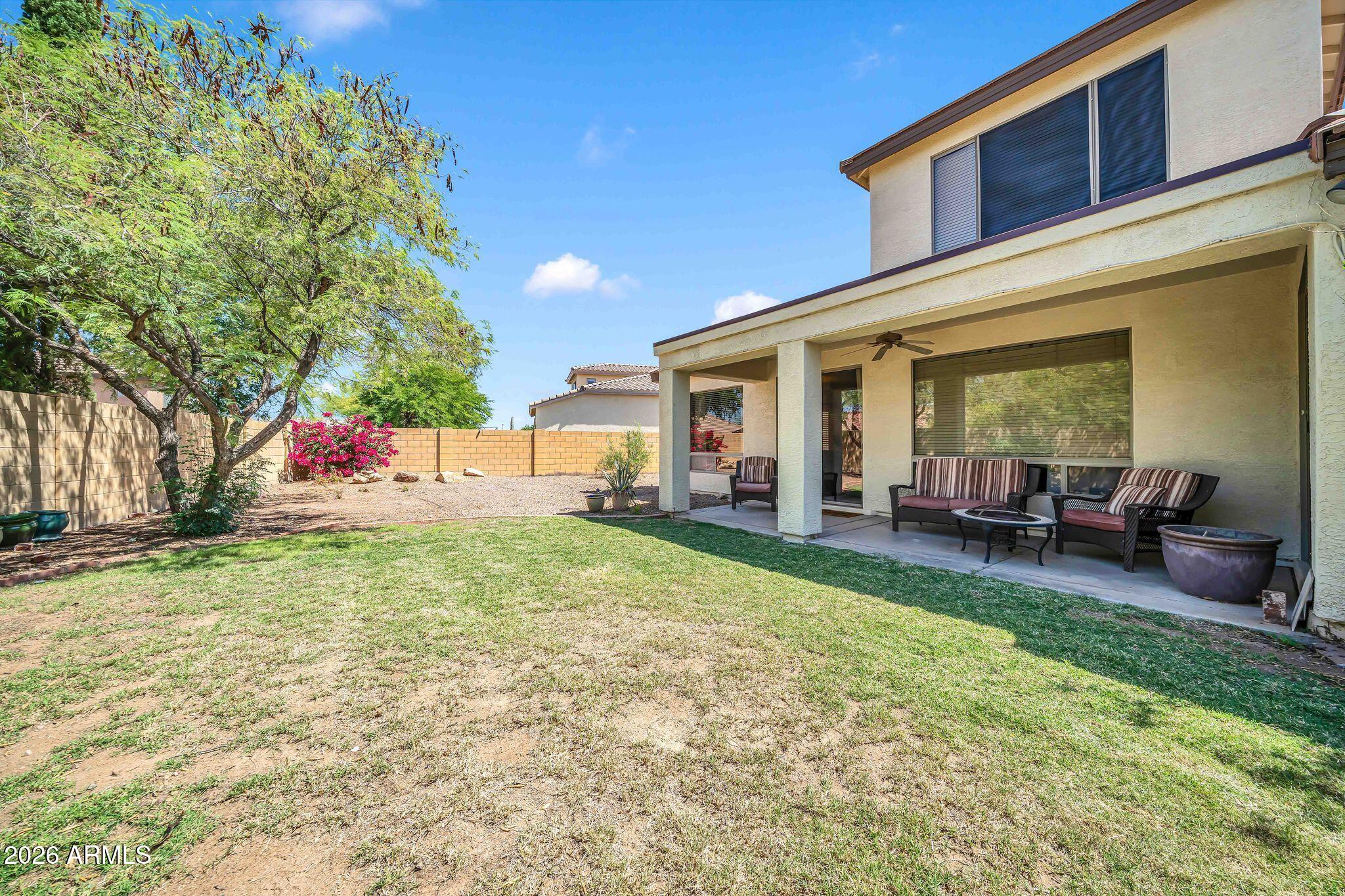 3359 W OWENS Way