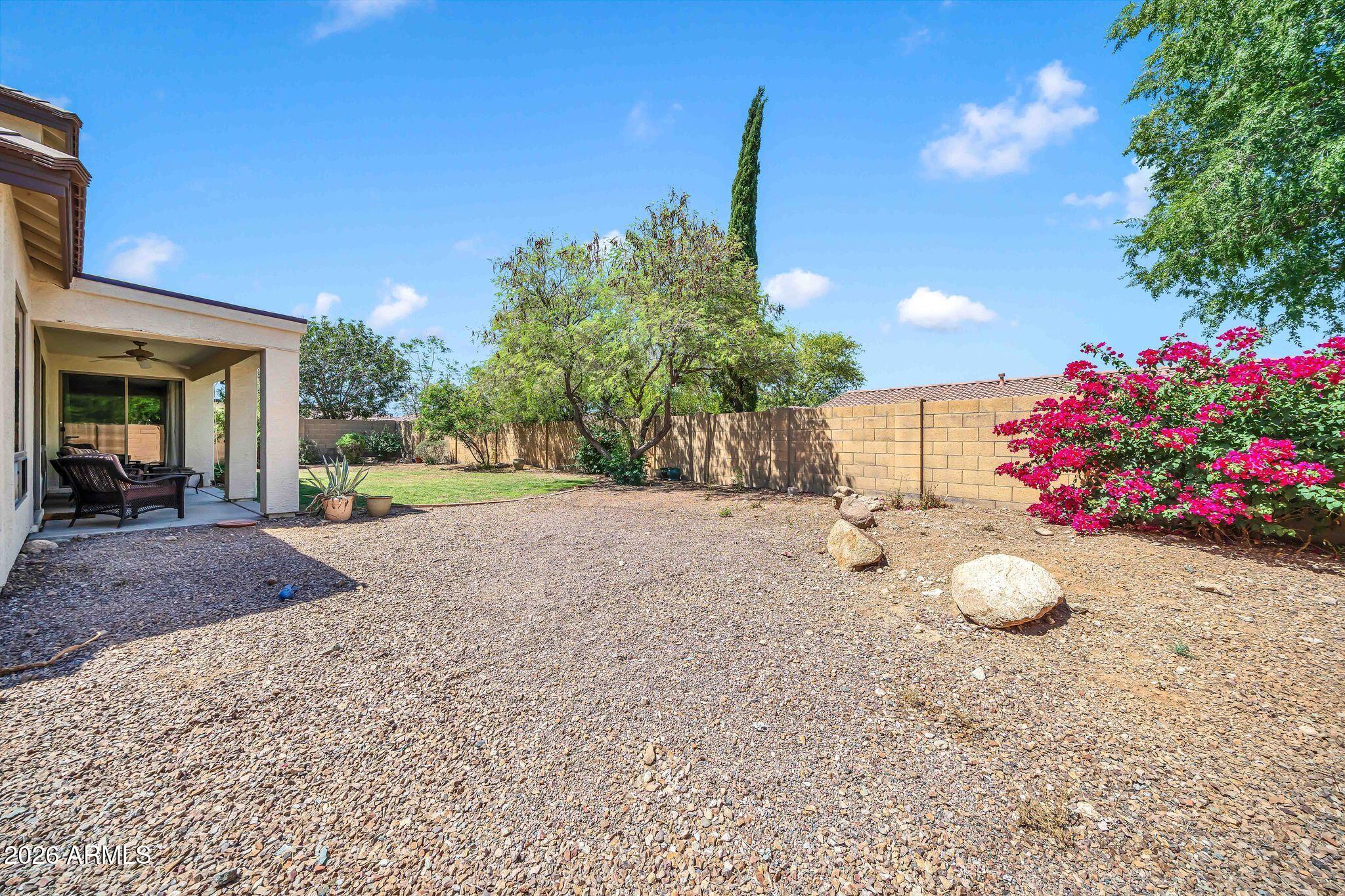 3359 W OWENS Way