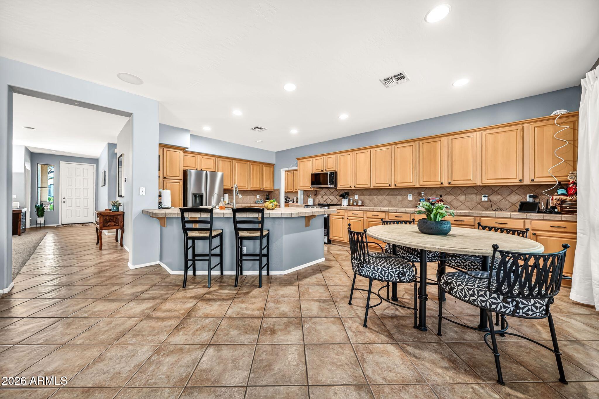 3359 W OWENS Way