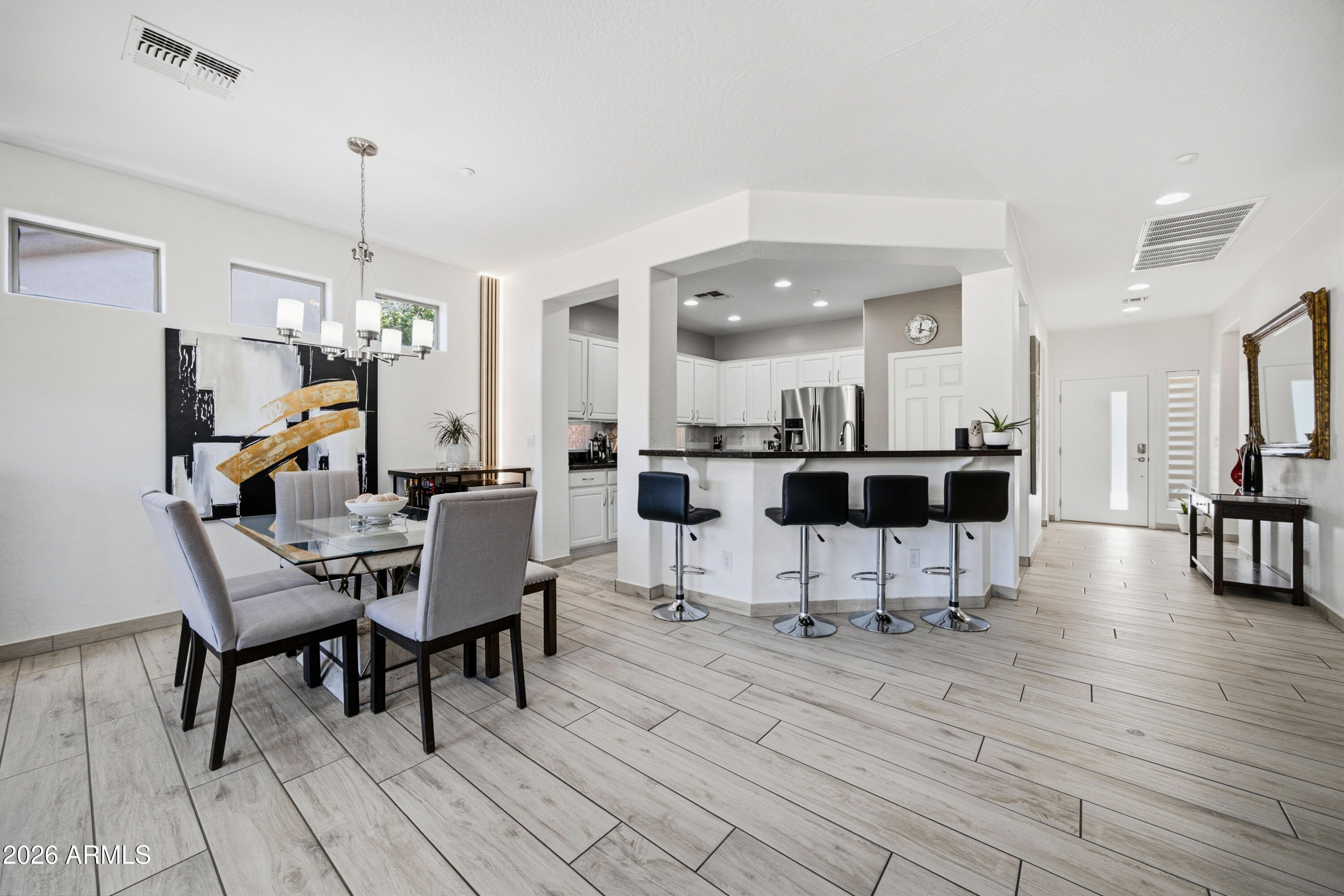 1922 W SPIRIT Court