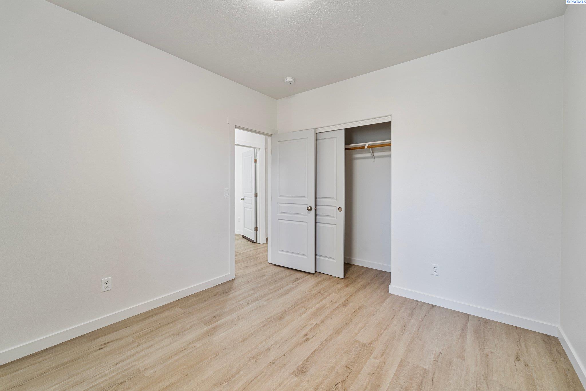 558 Jordan Lane
