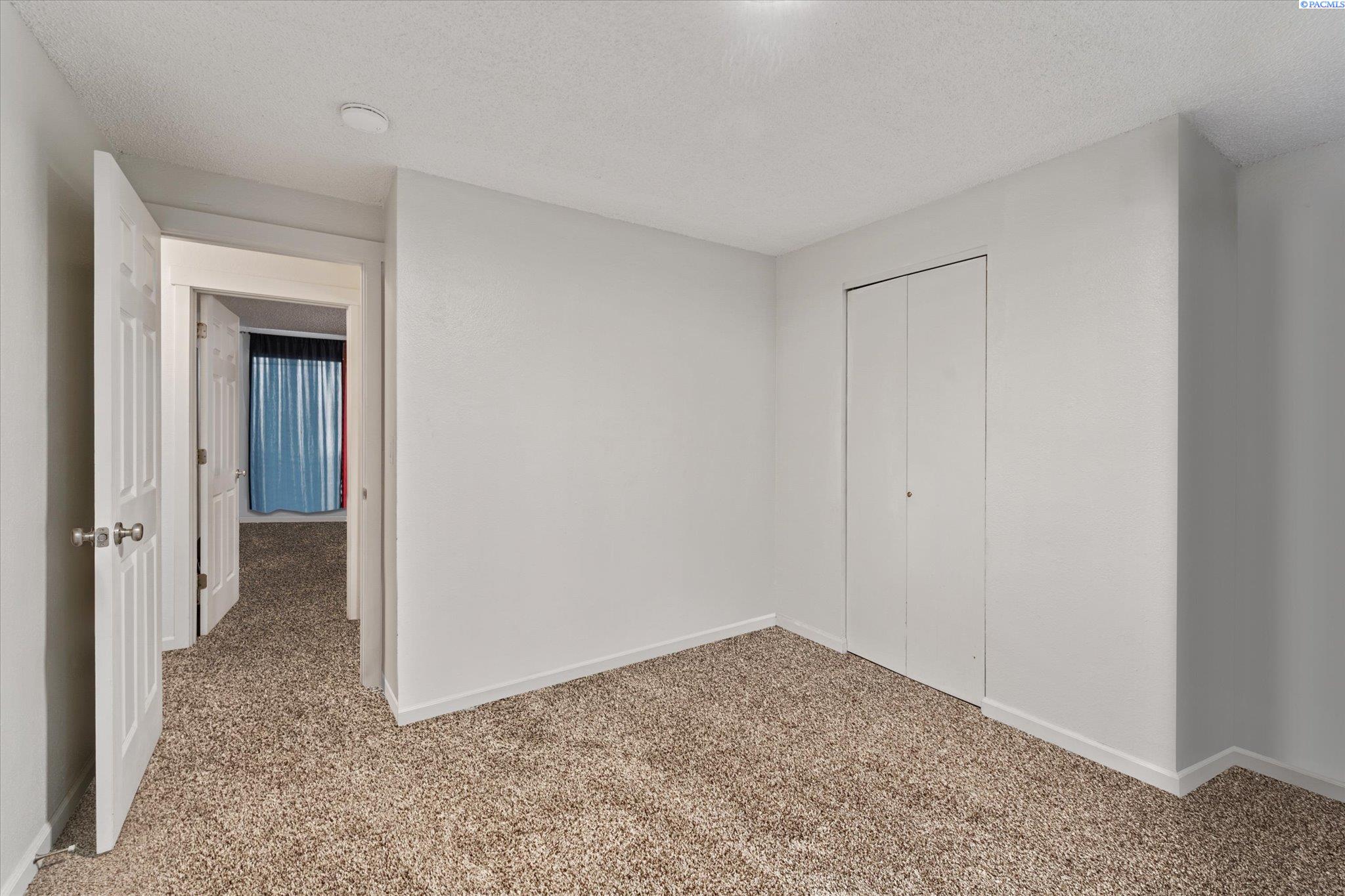 2313 W Sylvester St Unit: C8