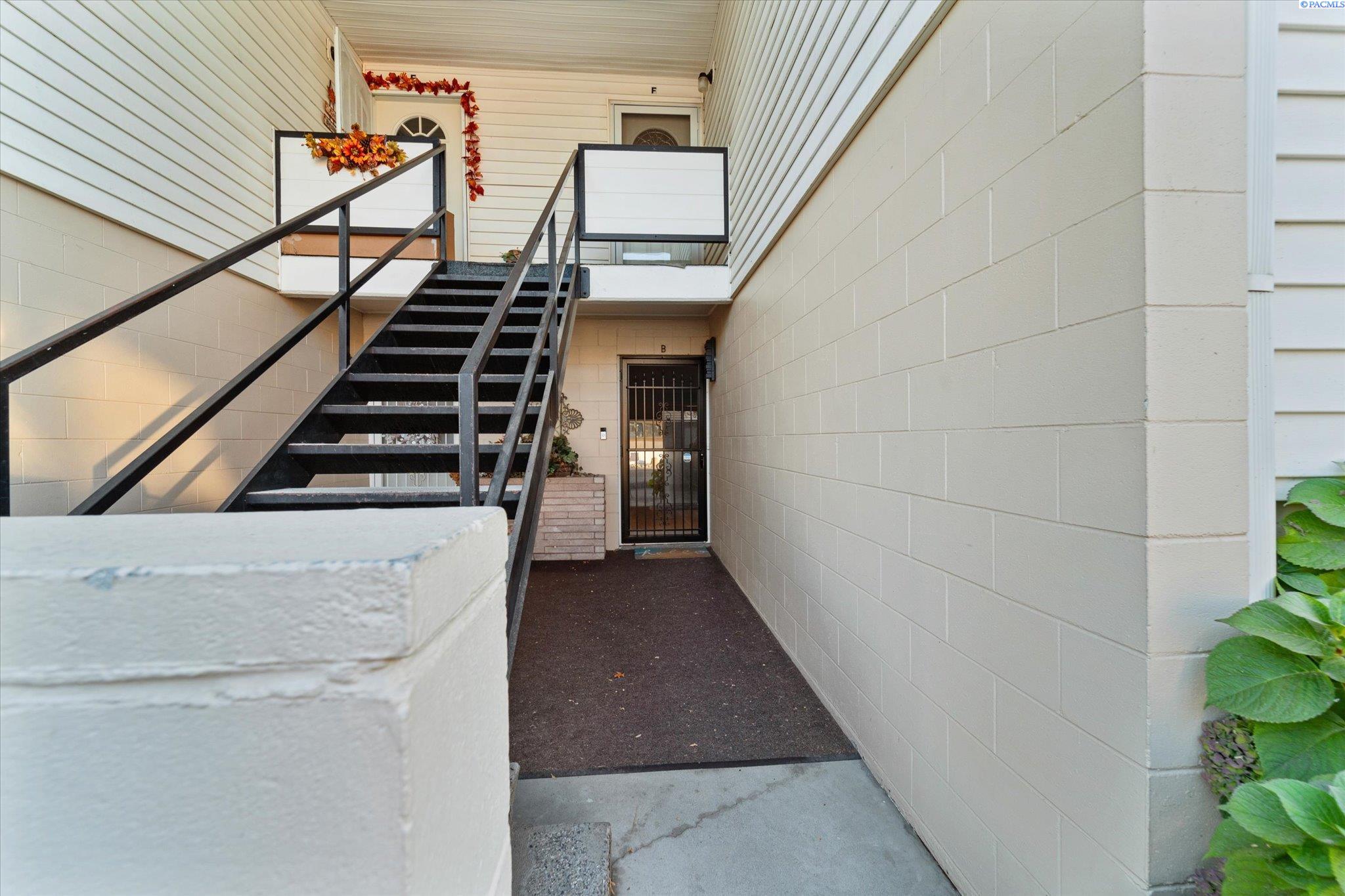 1307 Goethals Drive Unit: B