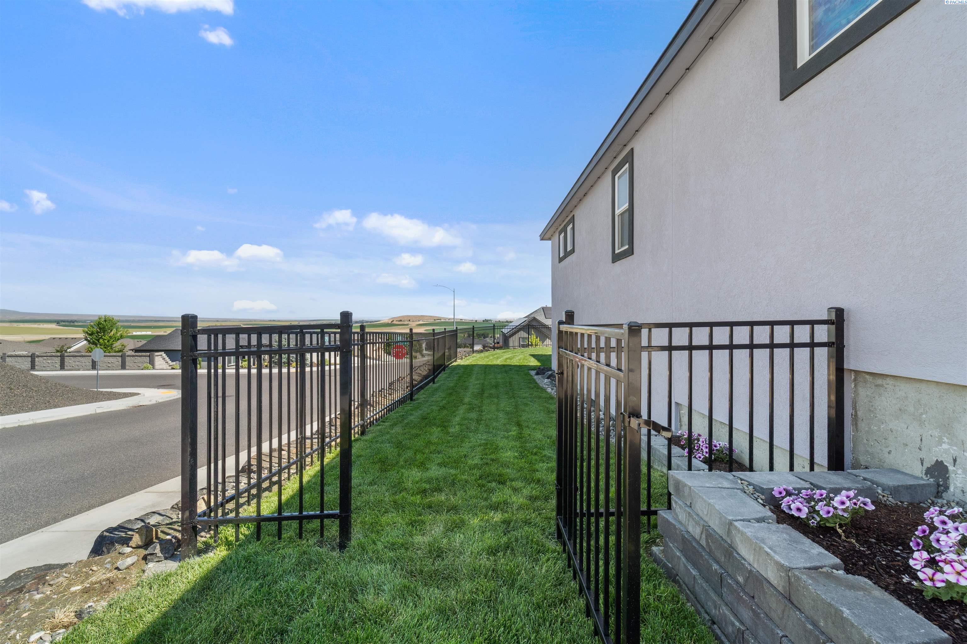 6888 Cyprus Loop