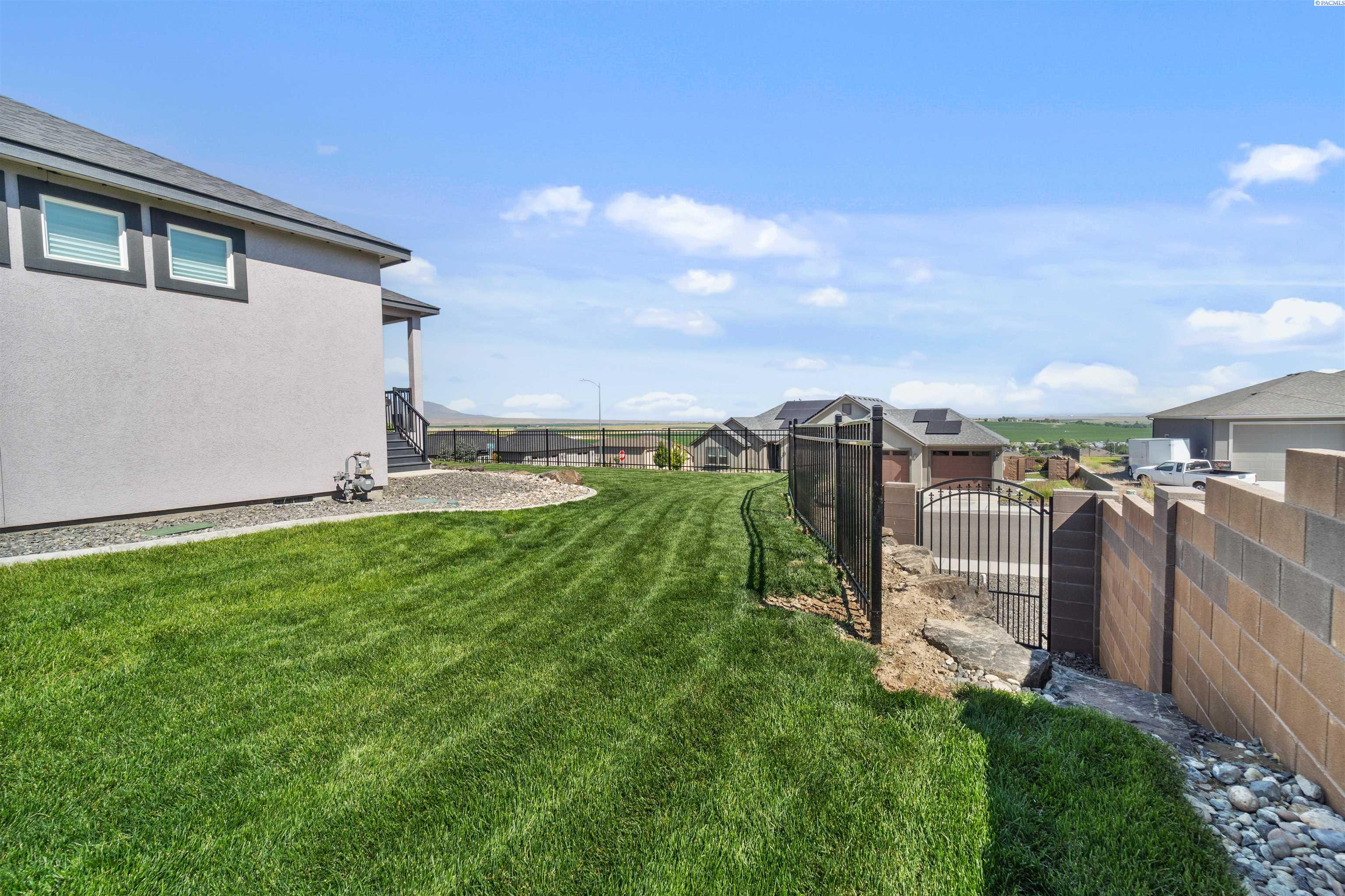6888 Cyprus Loop
