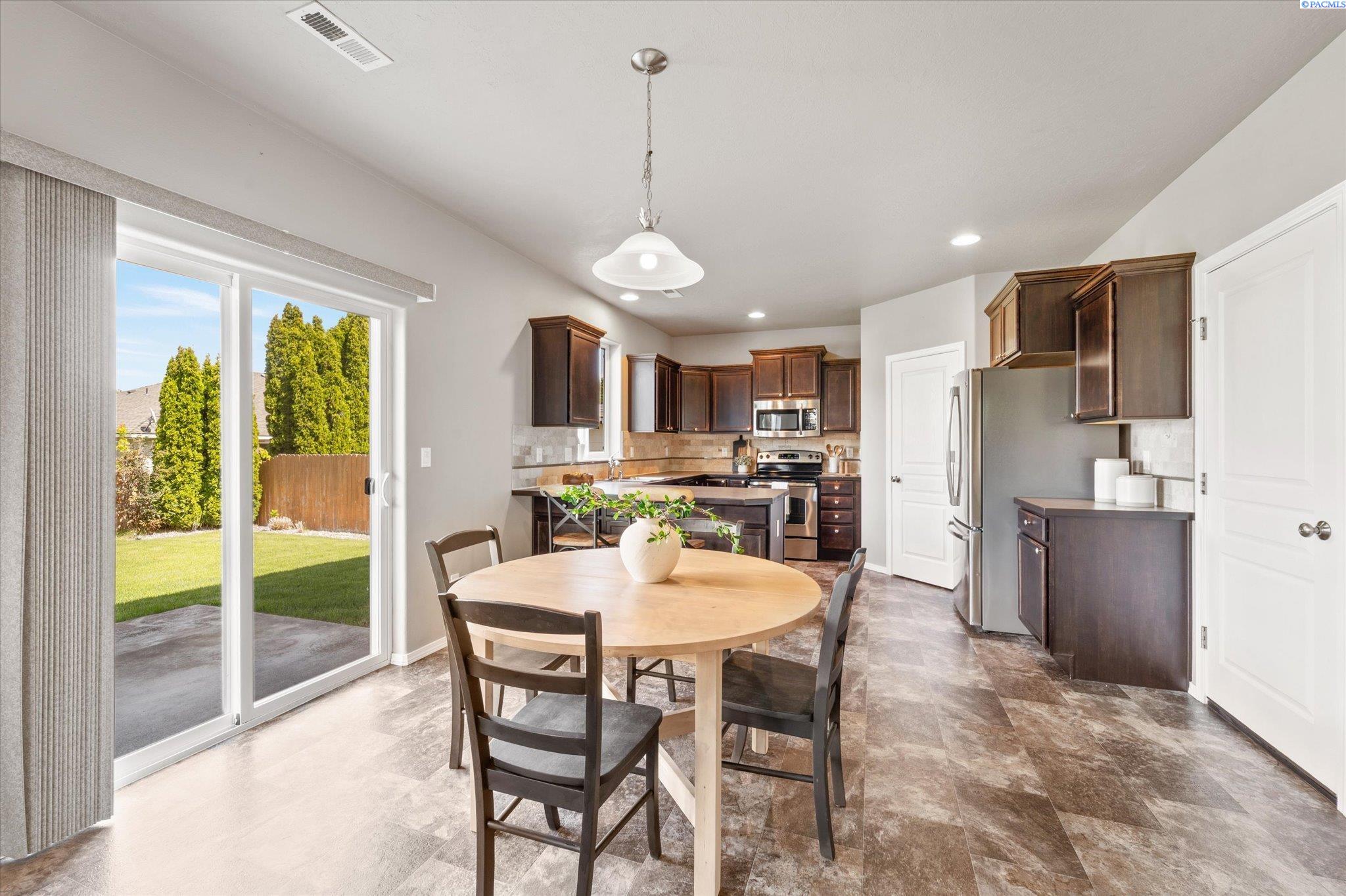 2654 Torrey Pines Way