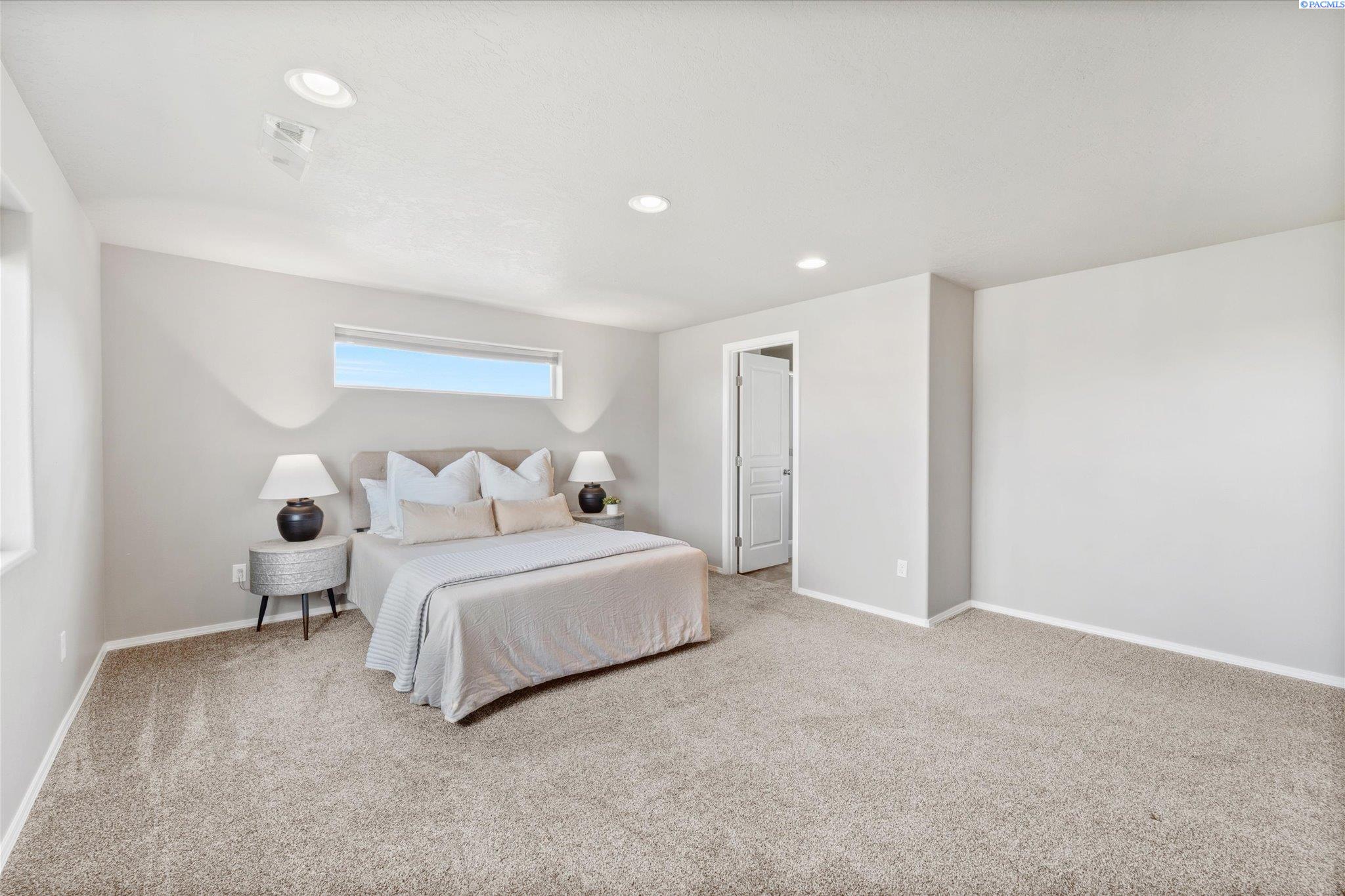 2654 Torrey Pines Way
