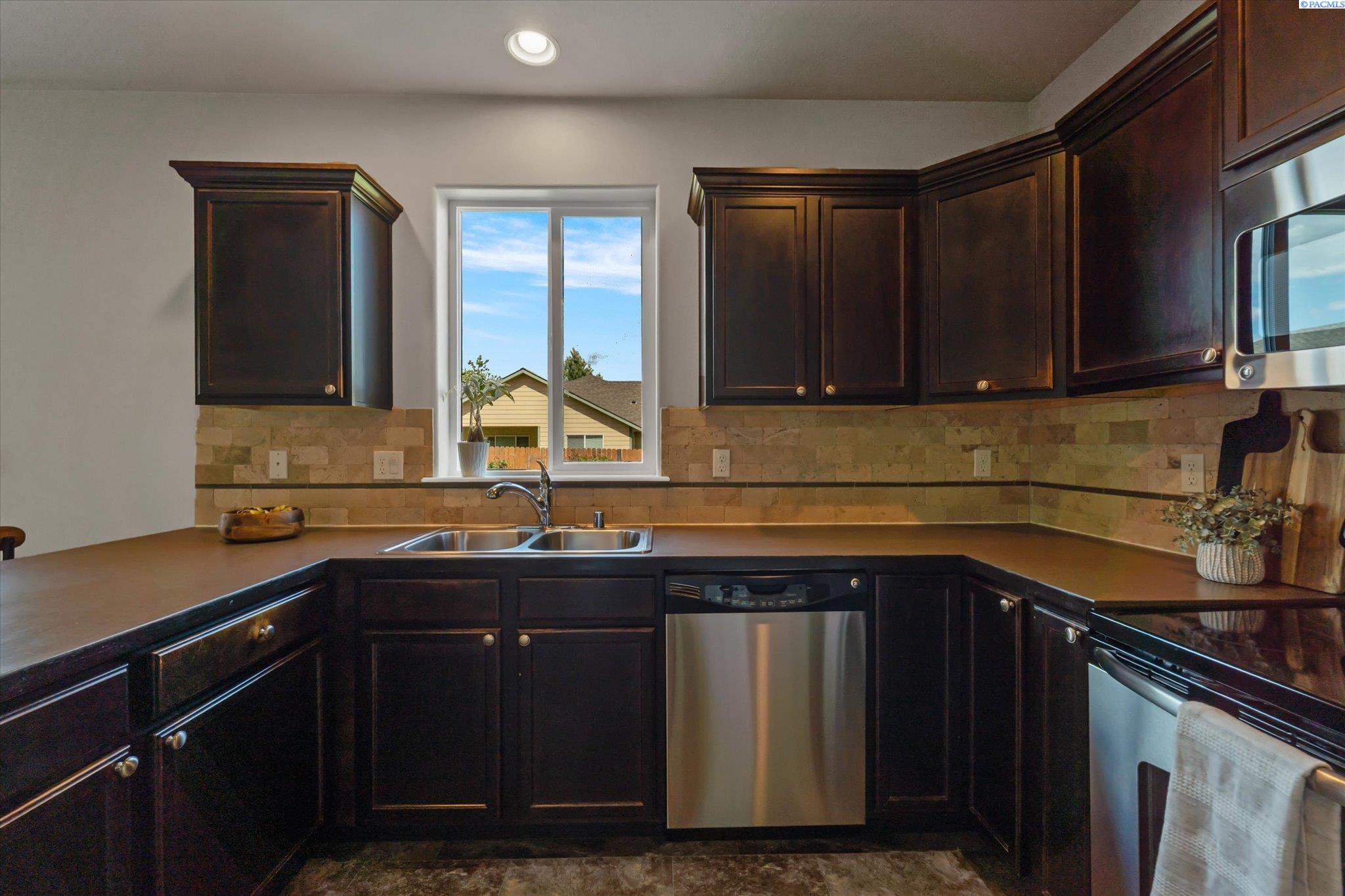2654 Torrey Pines Way