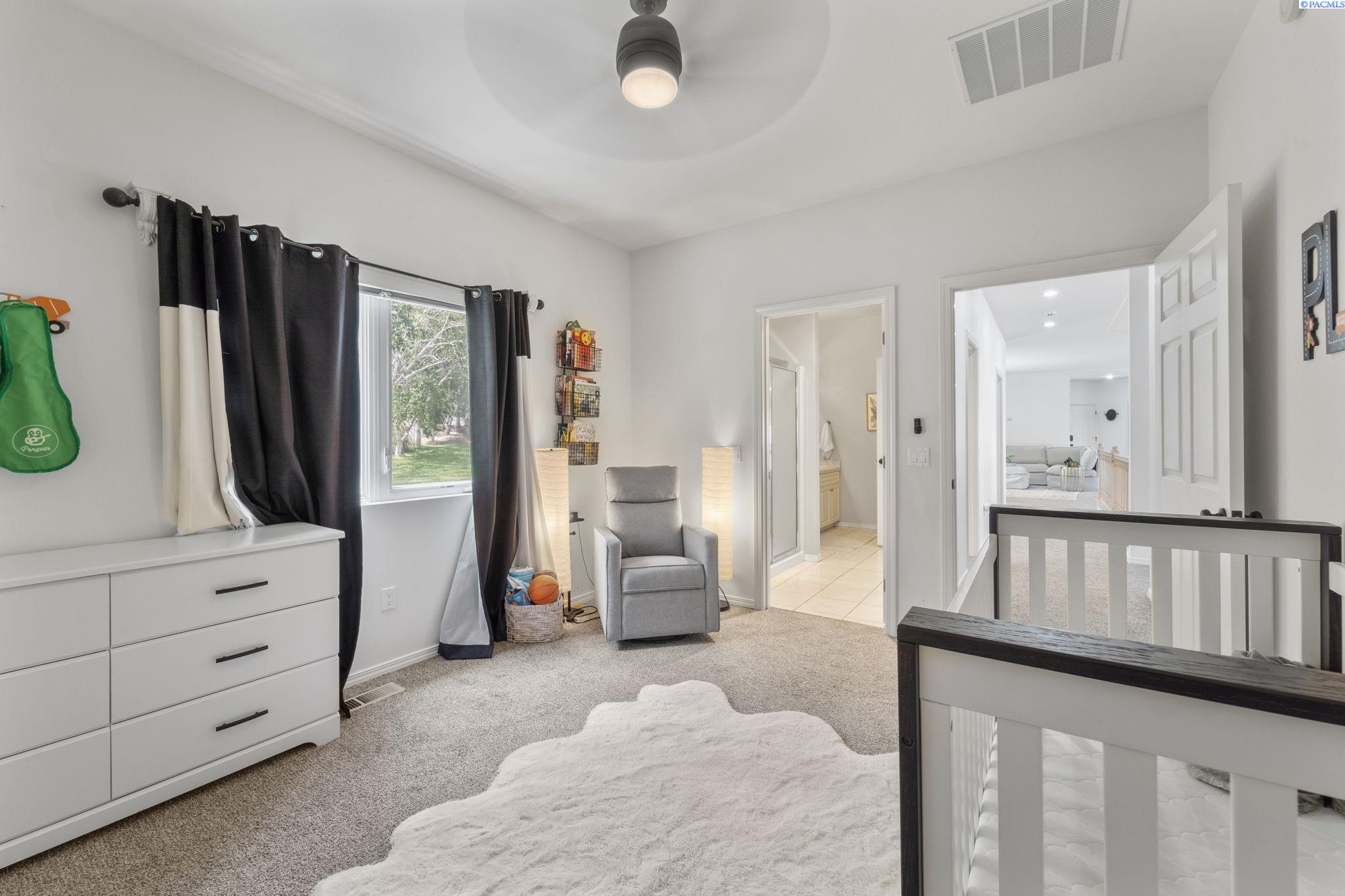 4949 Rau Lane