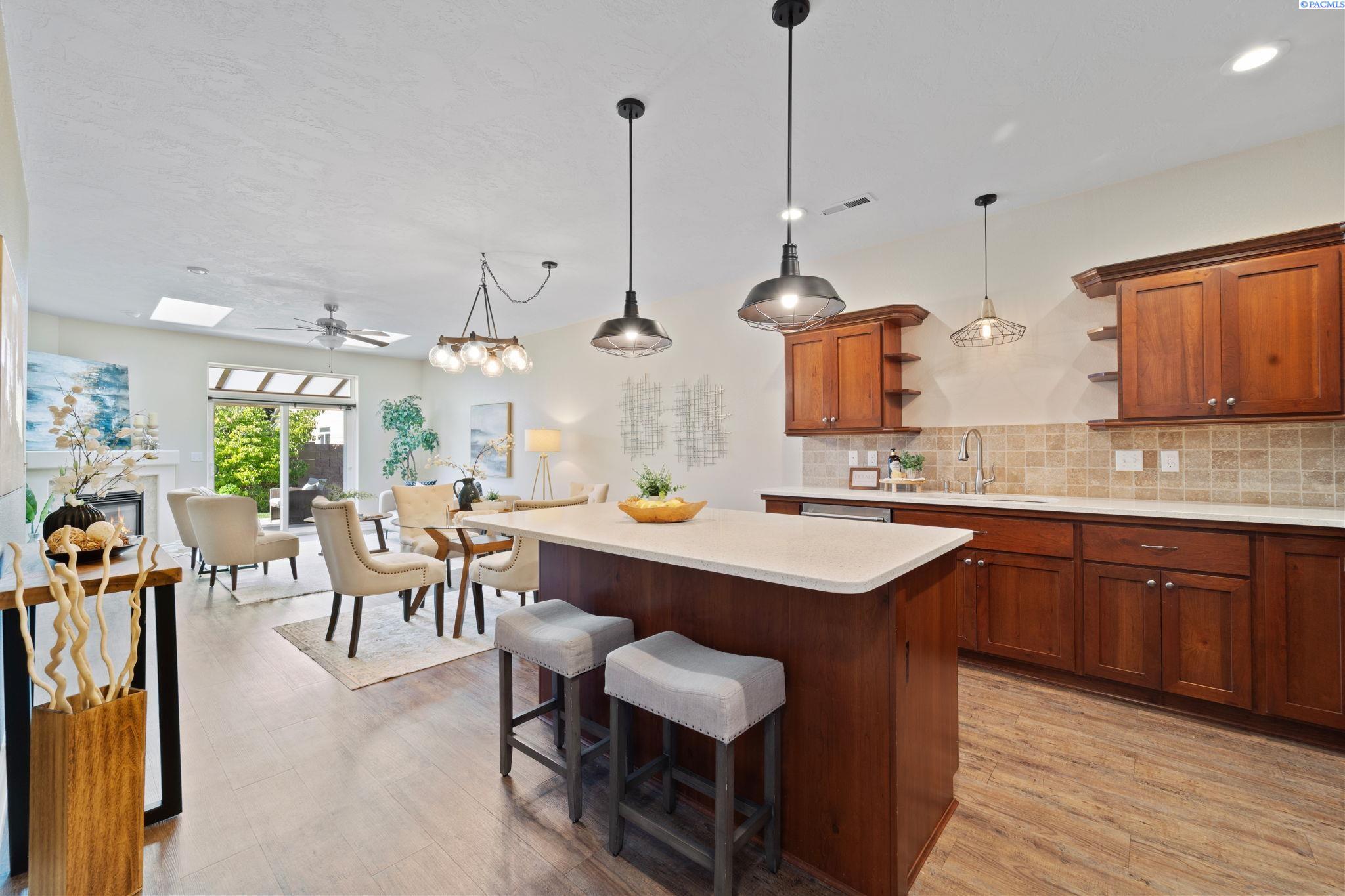 9411 Vincenzo Drive