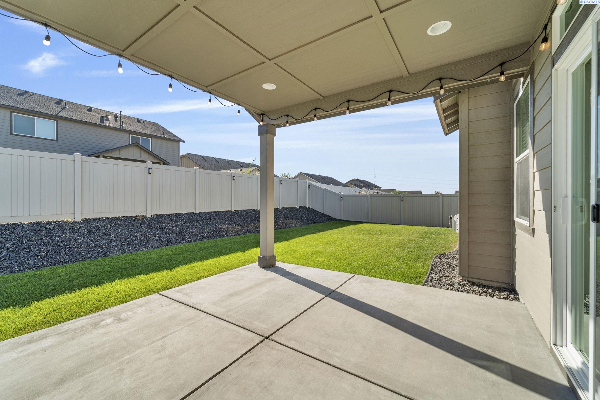 2975 Bellerive Drive