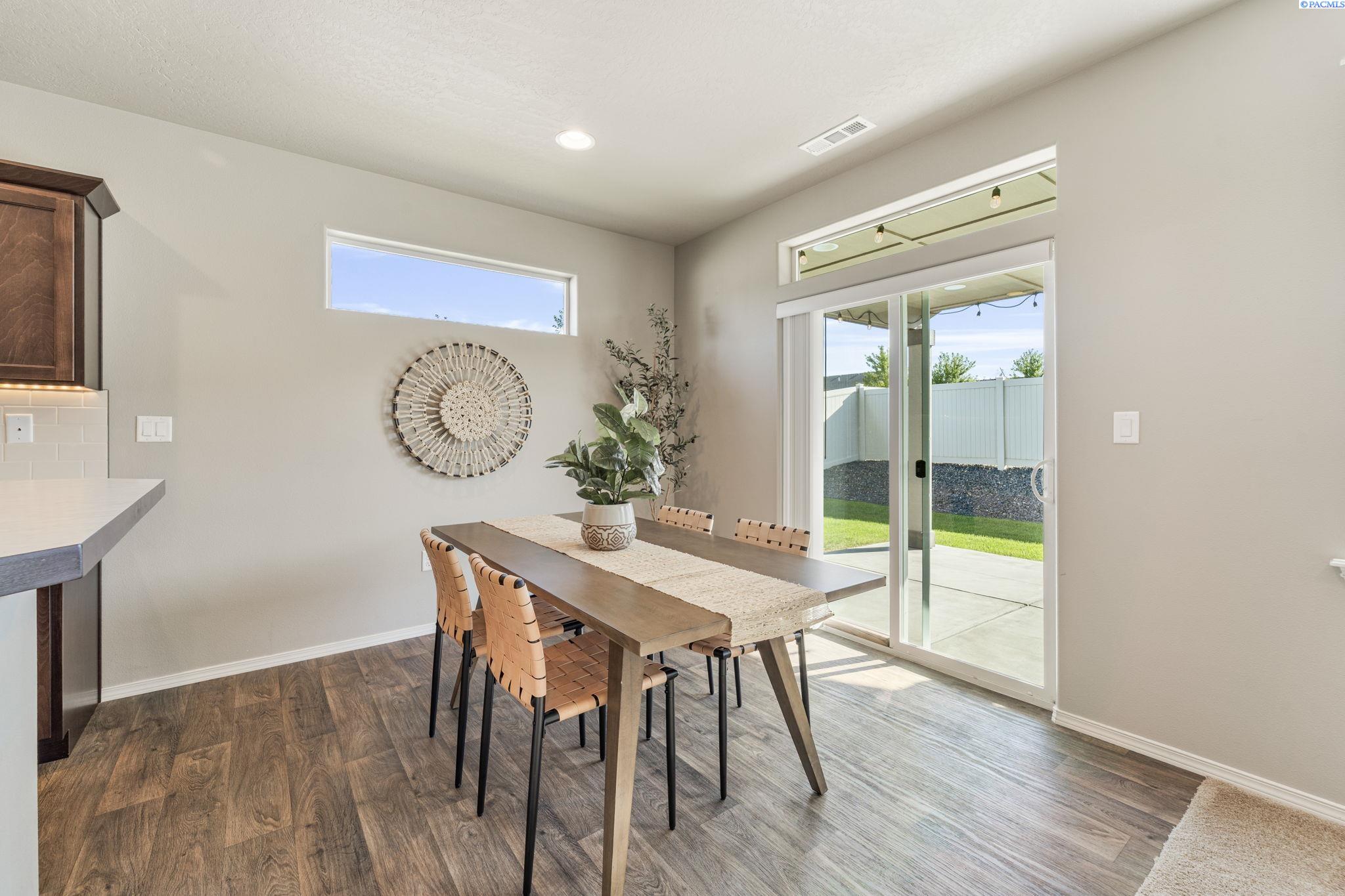 2975 Bellerive Drive