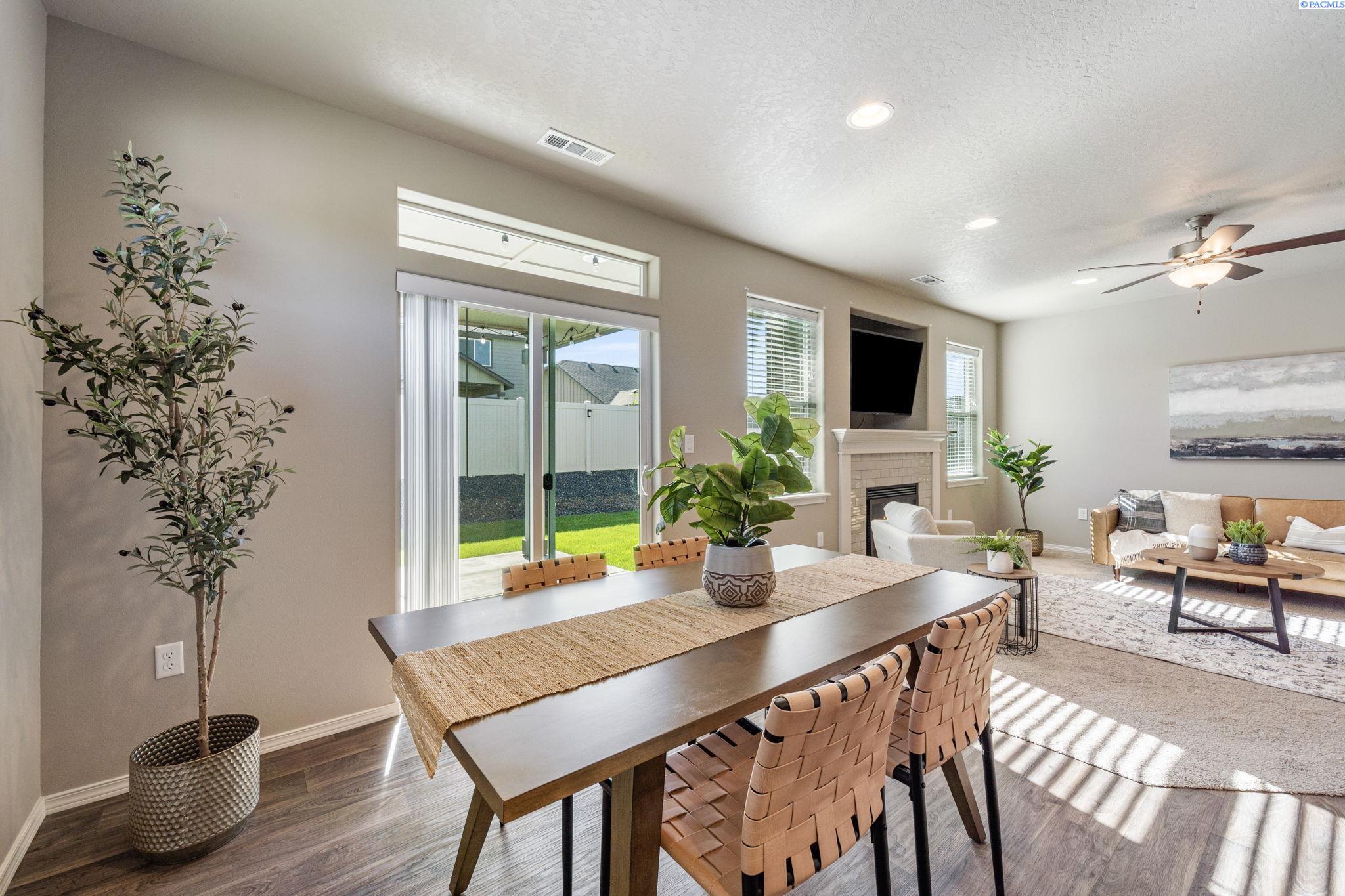 2975 Bellerive Drive