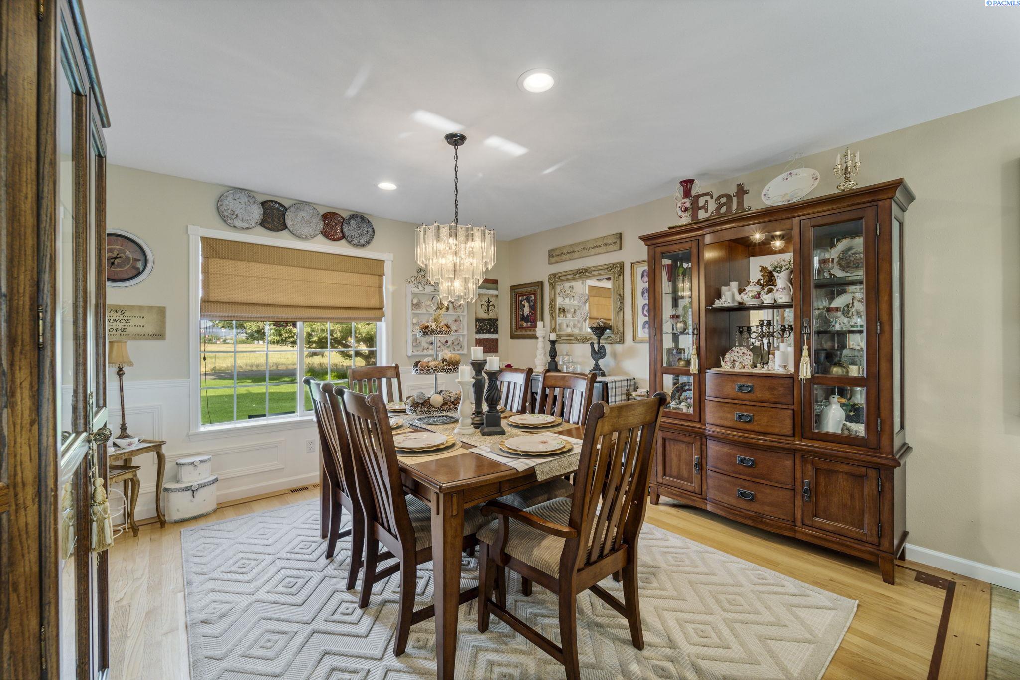 413 N Albro Road