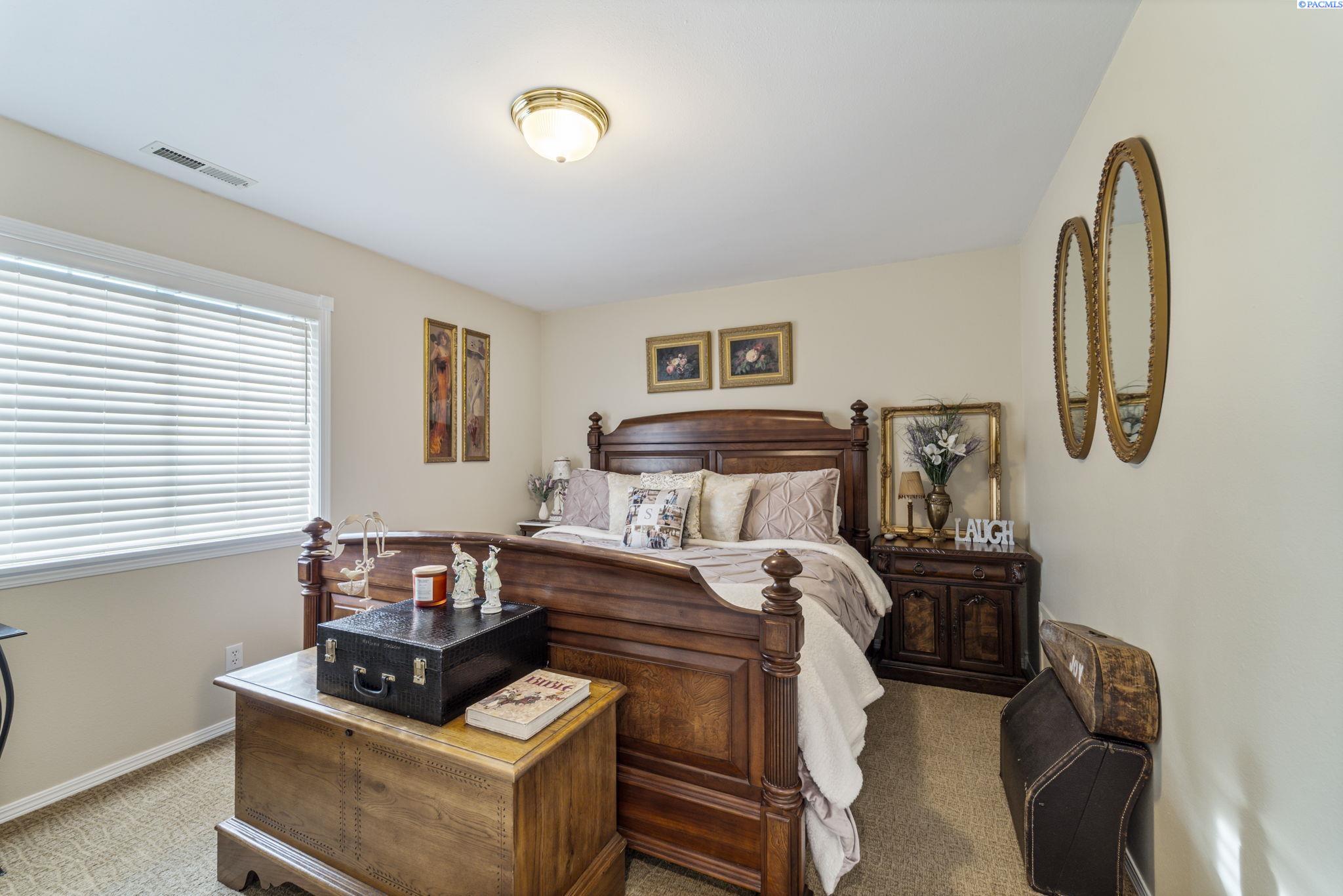 413 N Albro Road