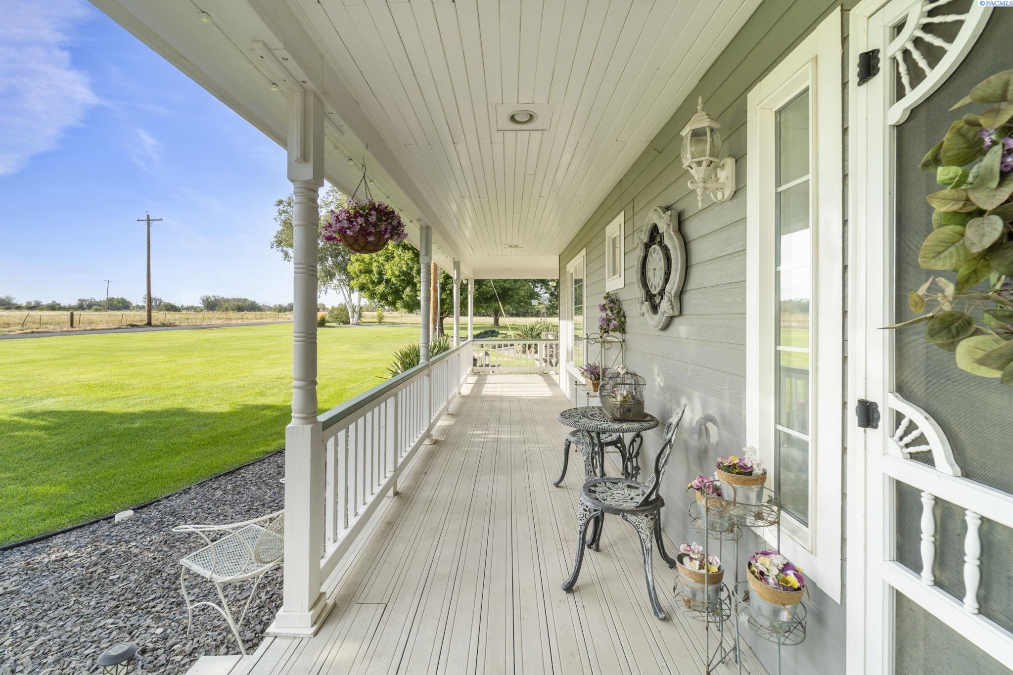 413 N Albro Road