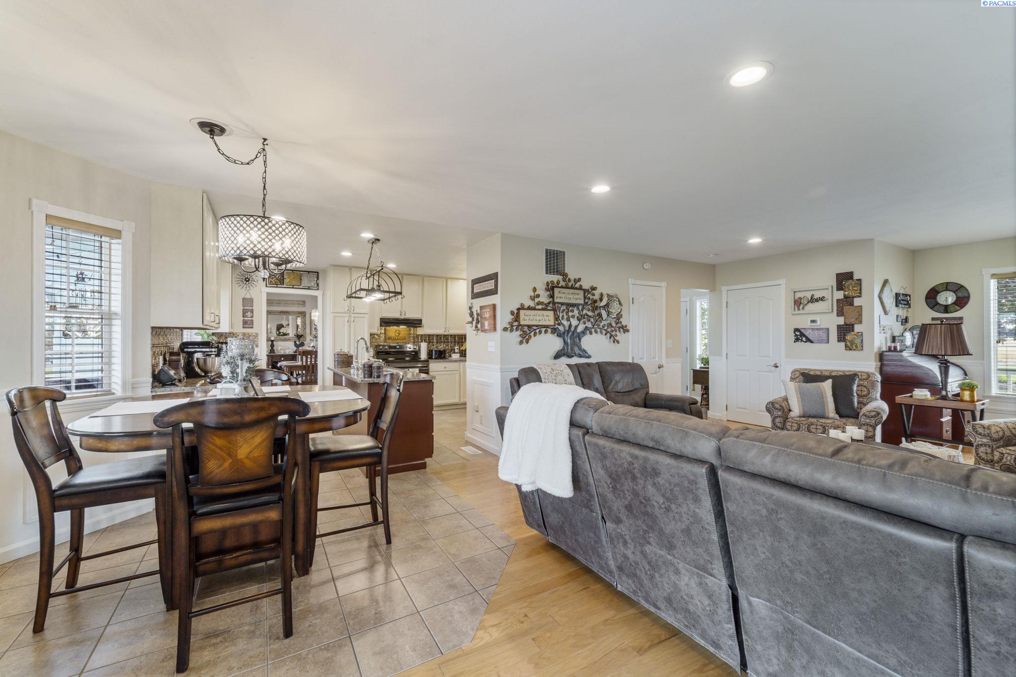 413 N Albro Road