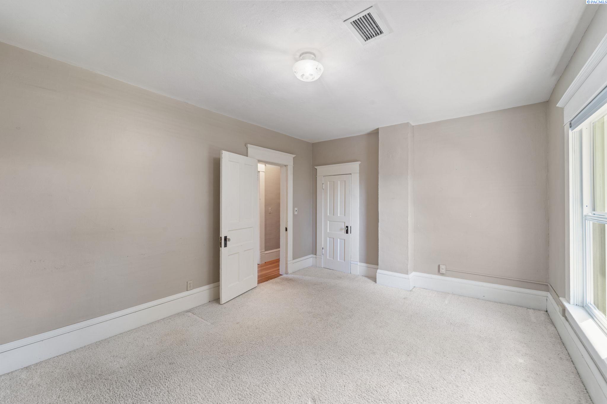 1002 Sherman Avenue