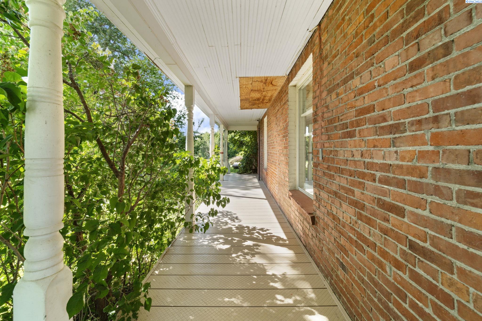 1002 Sherman Avenue