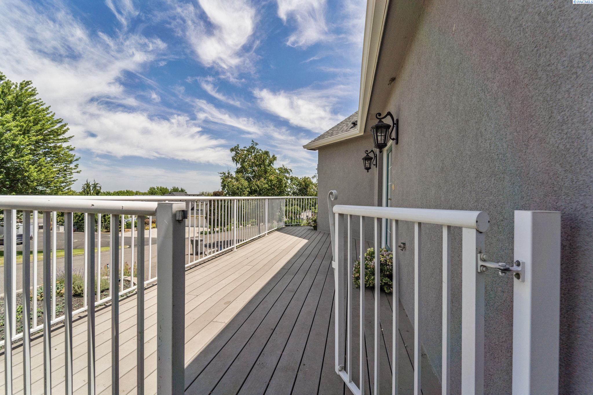 4949 Rau Lane