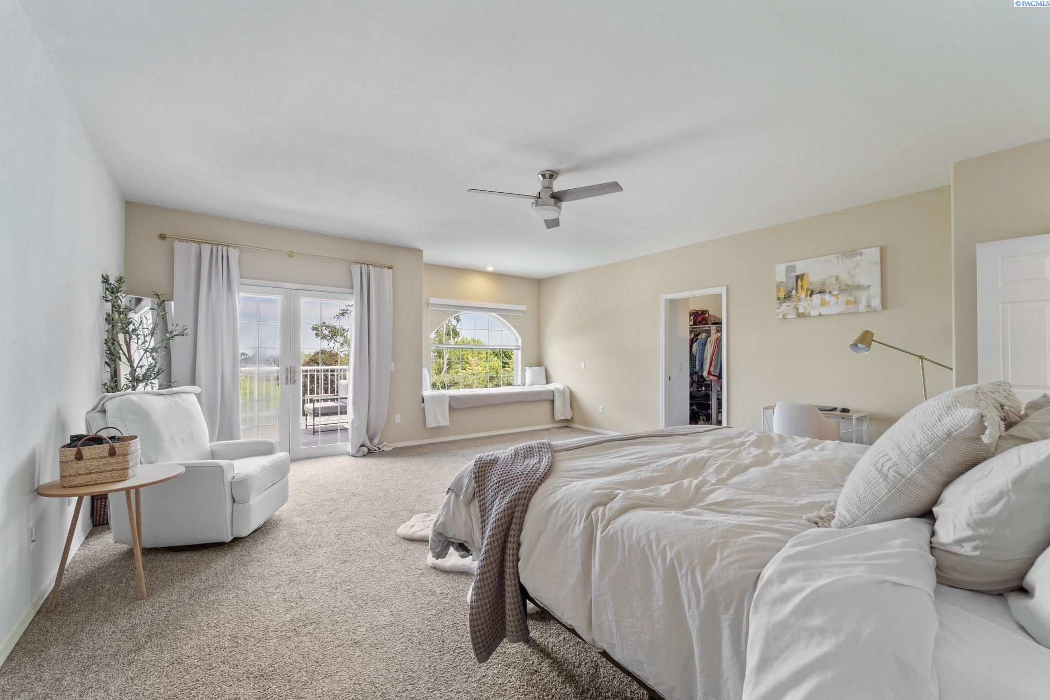 4949 Rau Lane