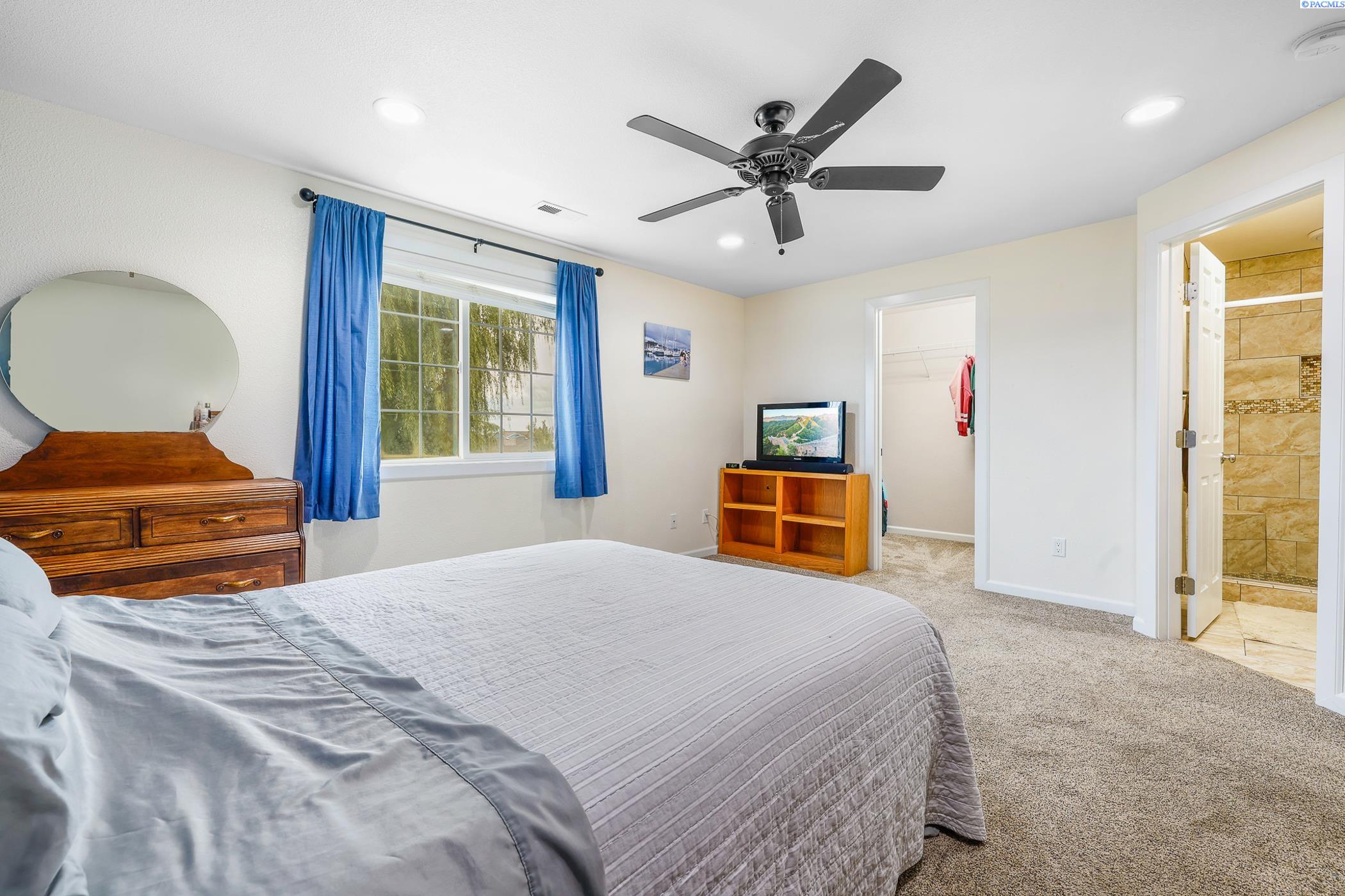 5415 Oriole Lane