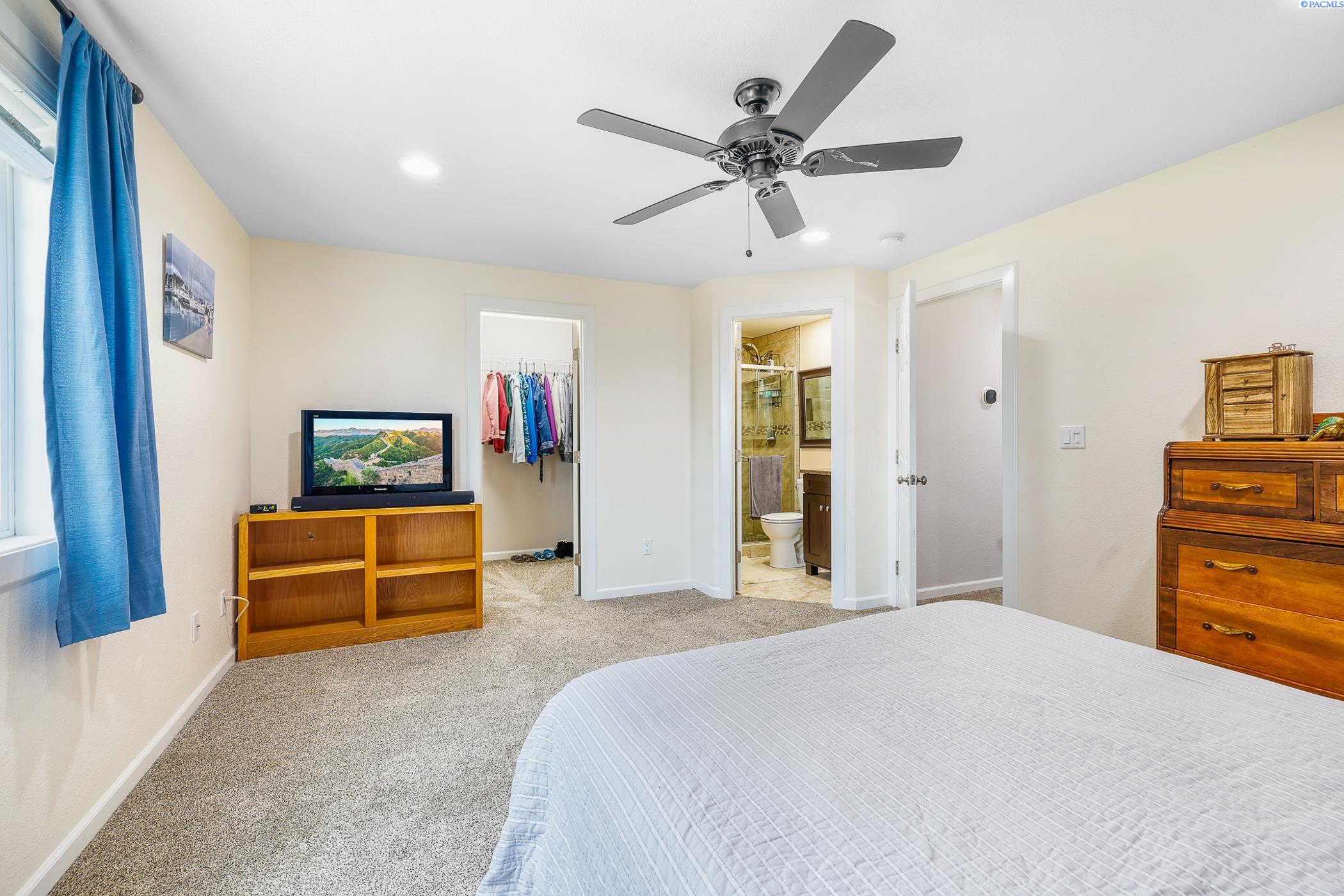 5415 Oriole Lane