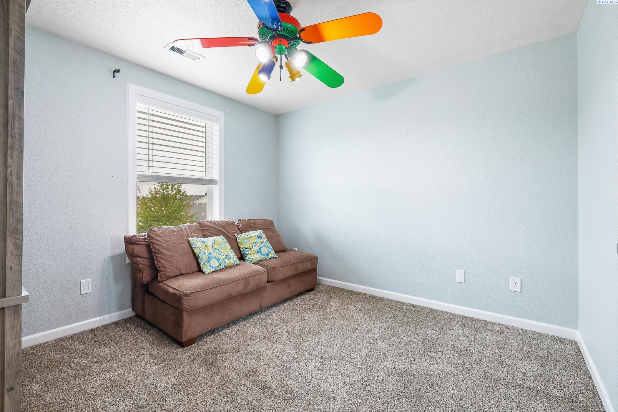 5415 Oriole Lane