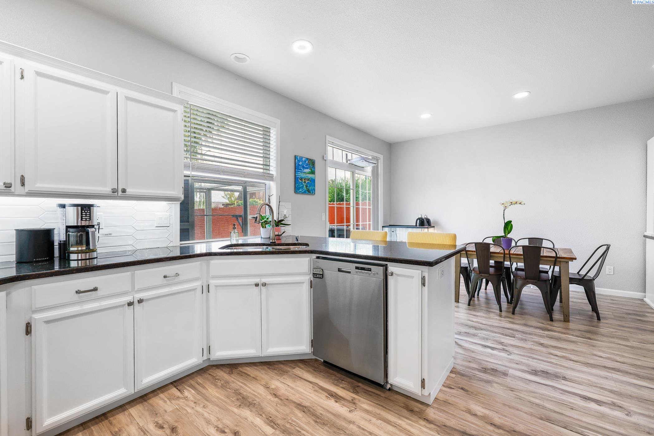 5415 Oriole Lane