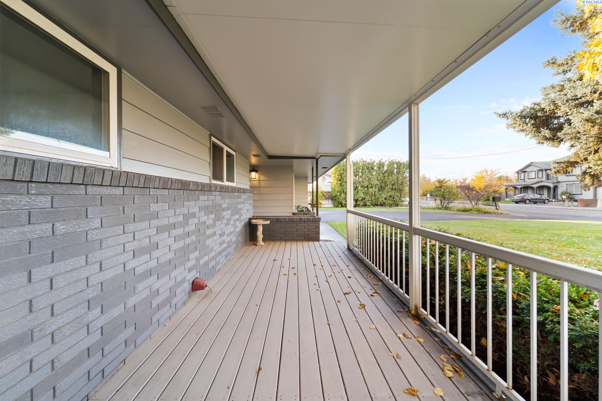 4603 W Metaline Avenue