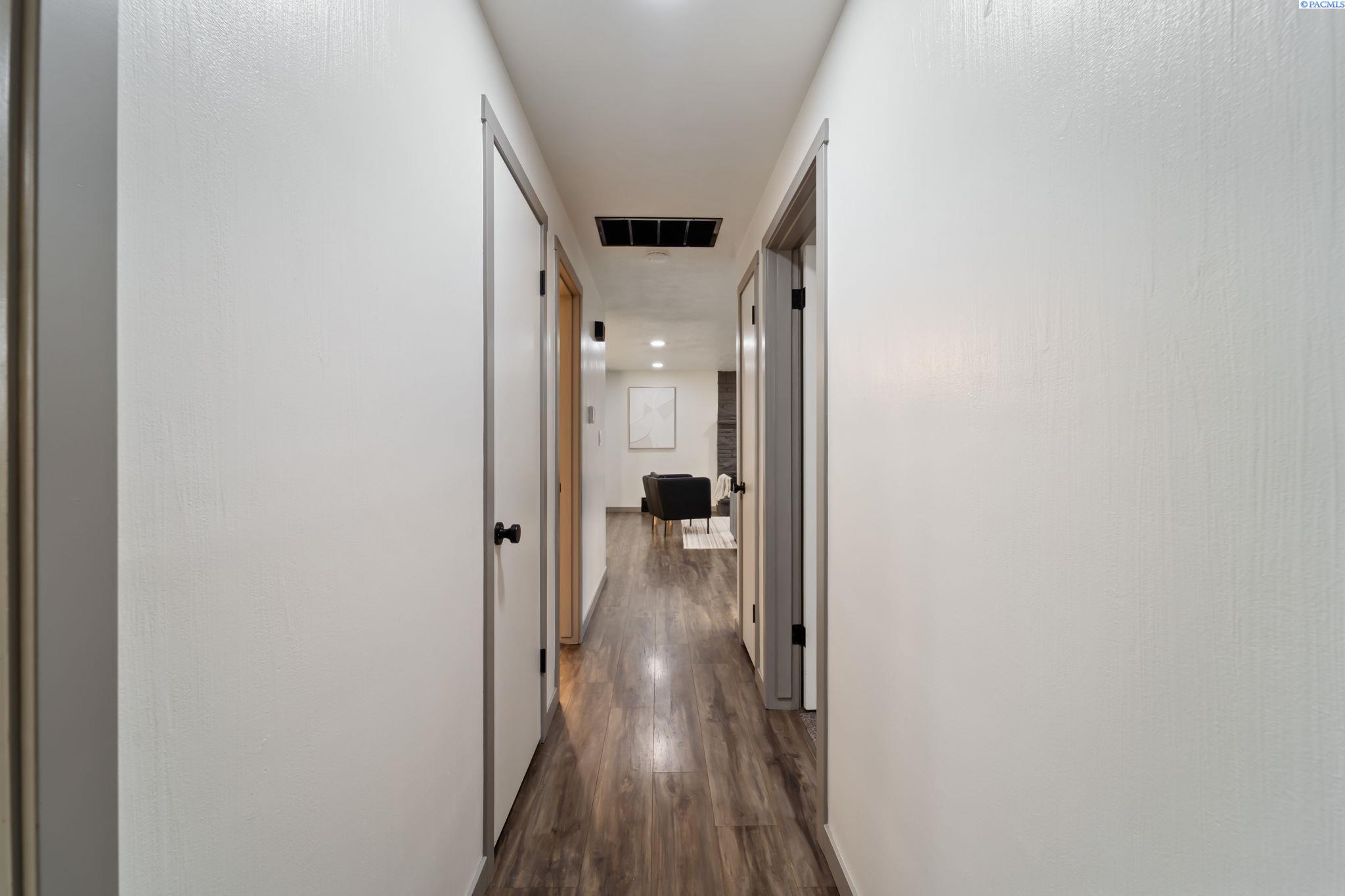 4603 W Metaline Avenue