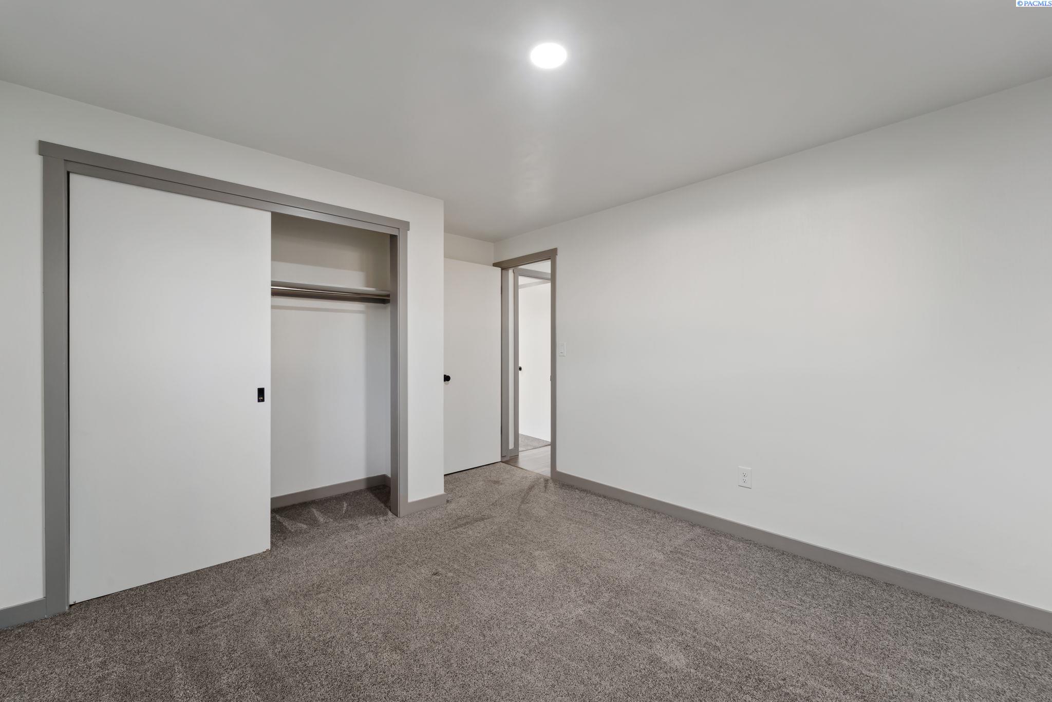 4603 W Metaline Avenue