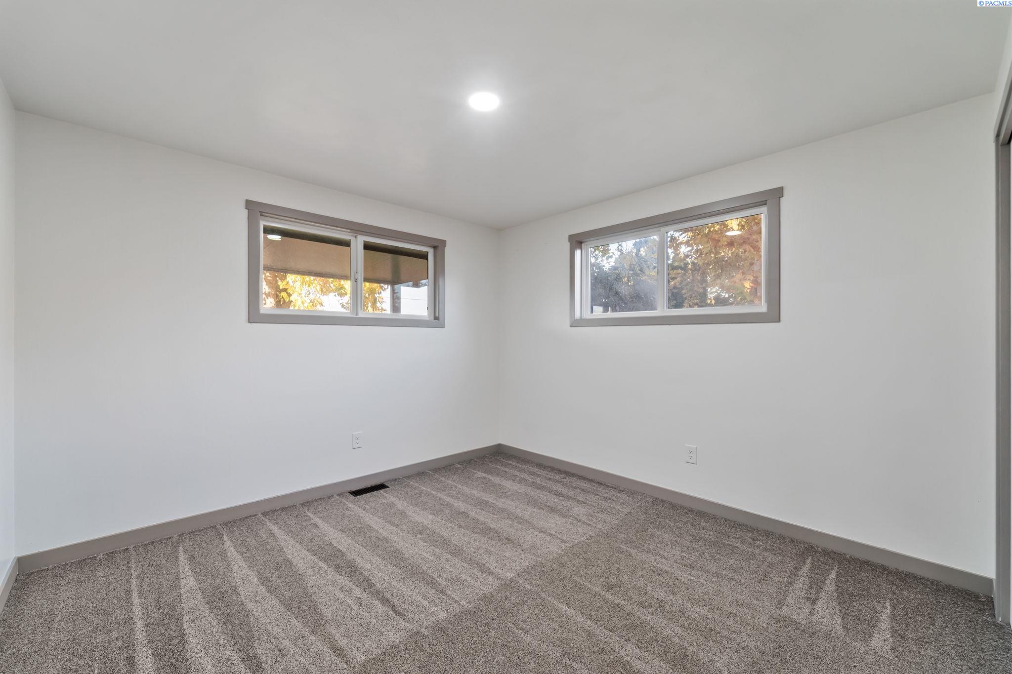 4603 W Metaline Avenue