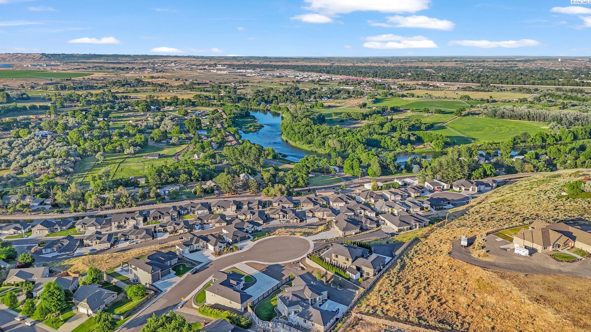 3560 Orchard St Unit: Daylight Basement Lot w/ Panoramic River Views