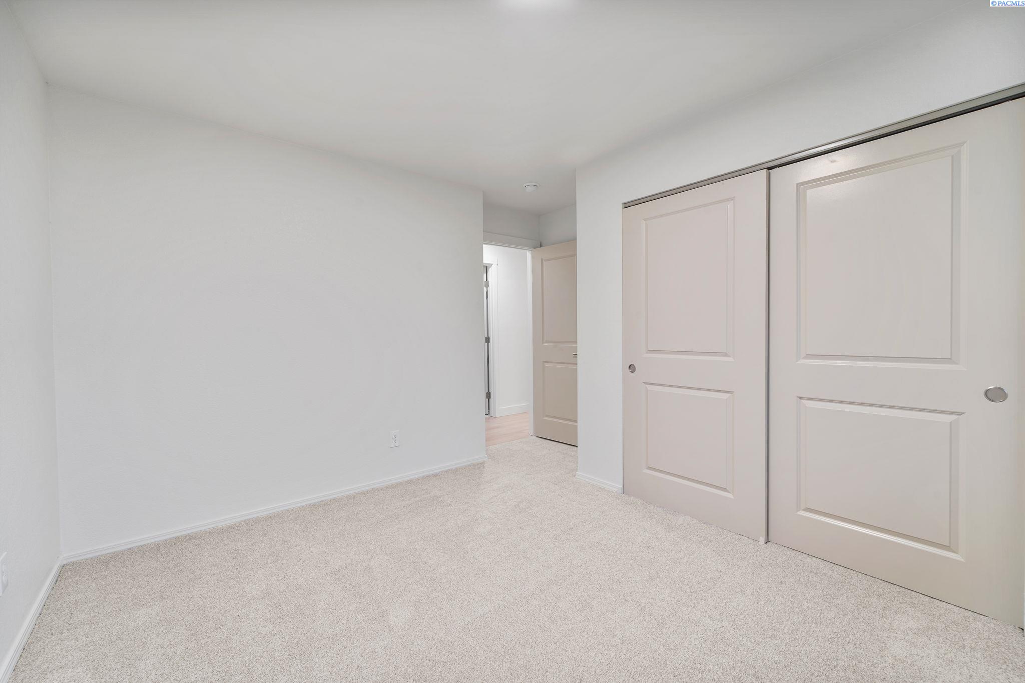 5106 Holly Way