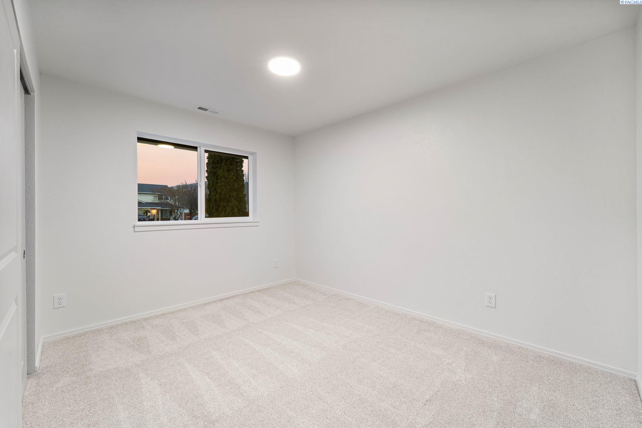 5106 Holly Way