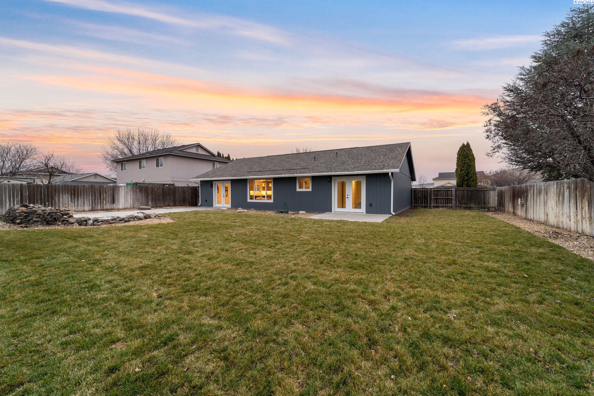 5106 Holly Way