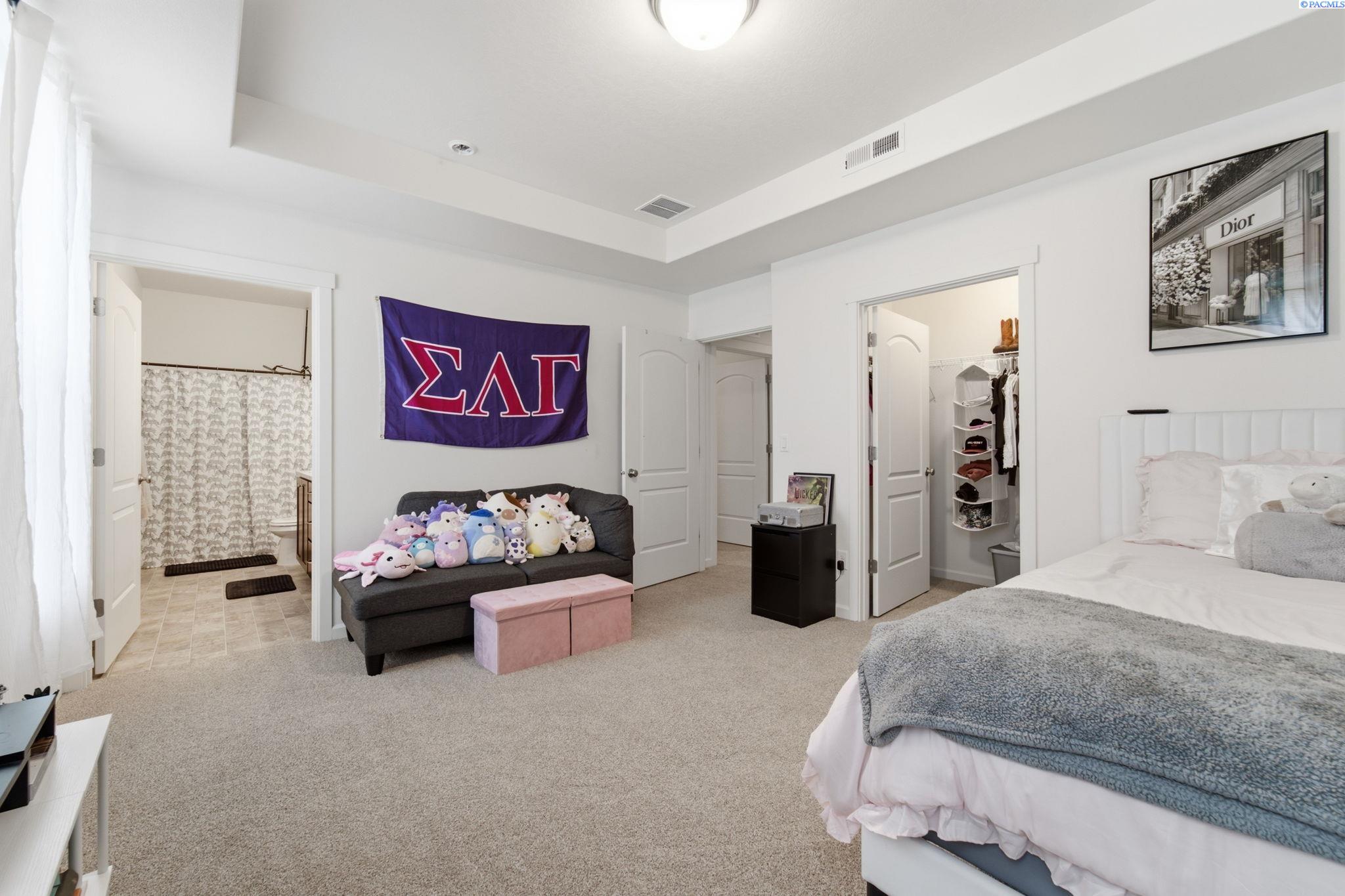 403 Emerald Ave